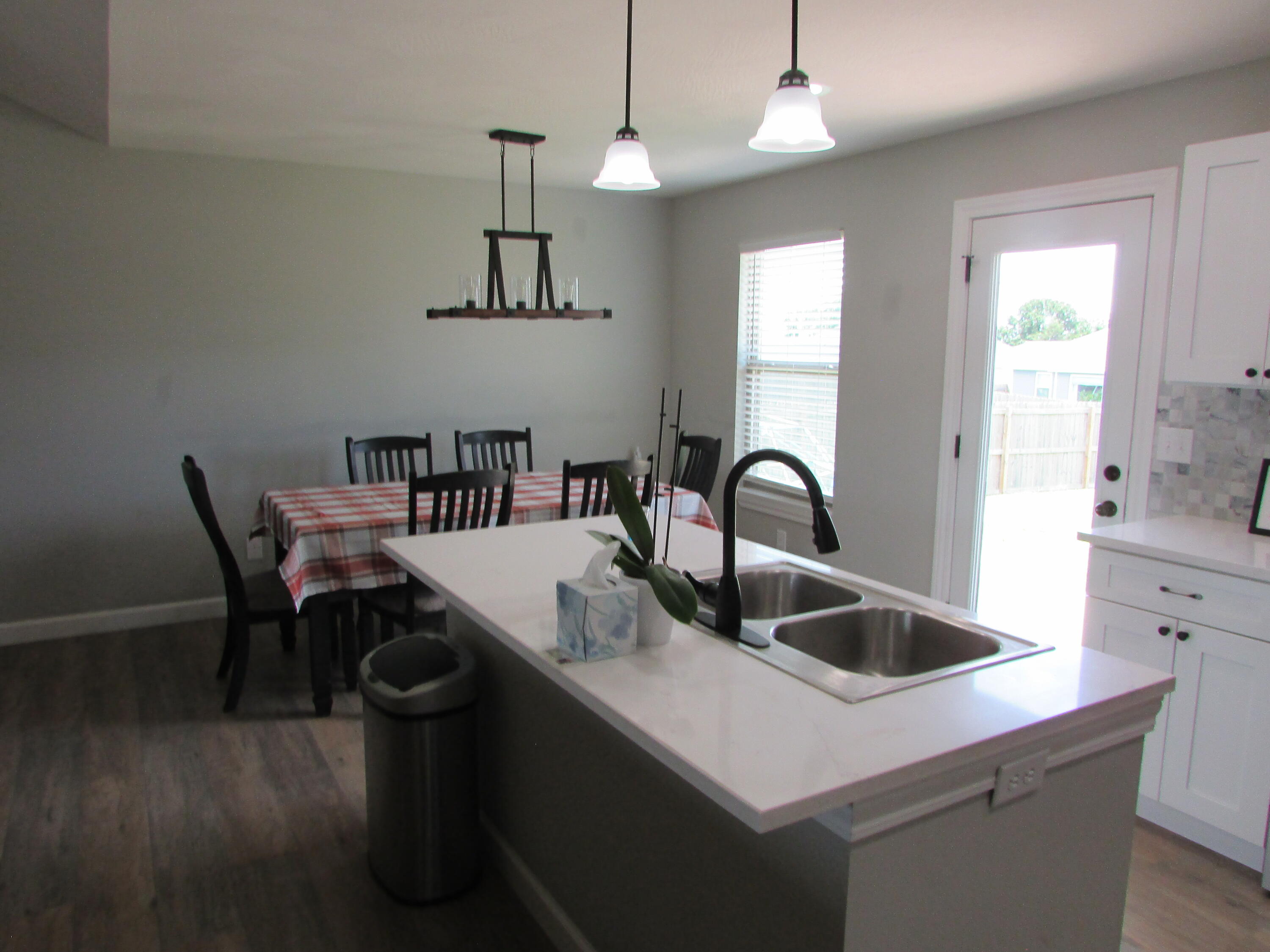 1202 Aundria Avenue Property Photo 11