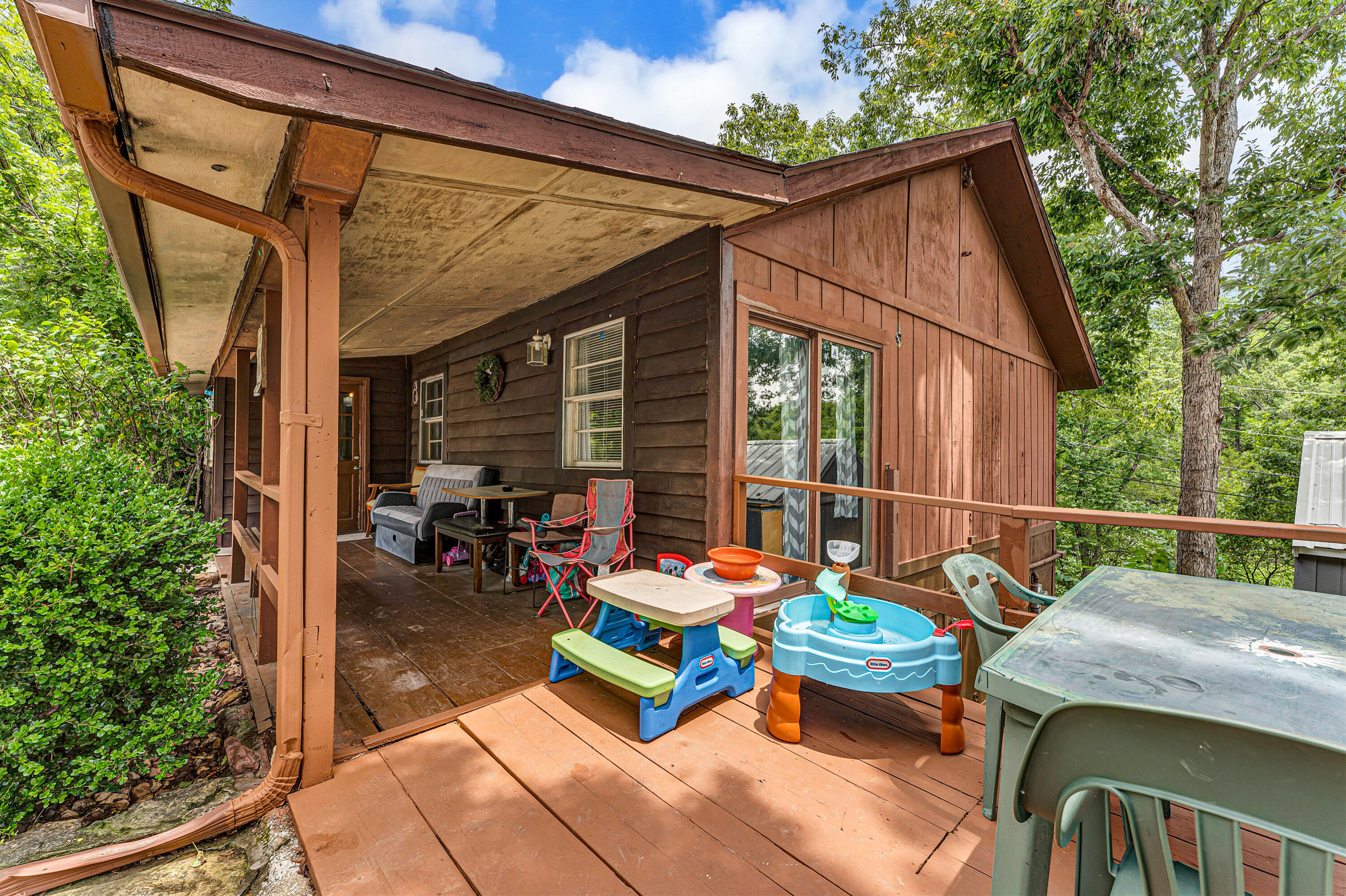 2594 State Highway F Property Photo 3