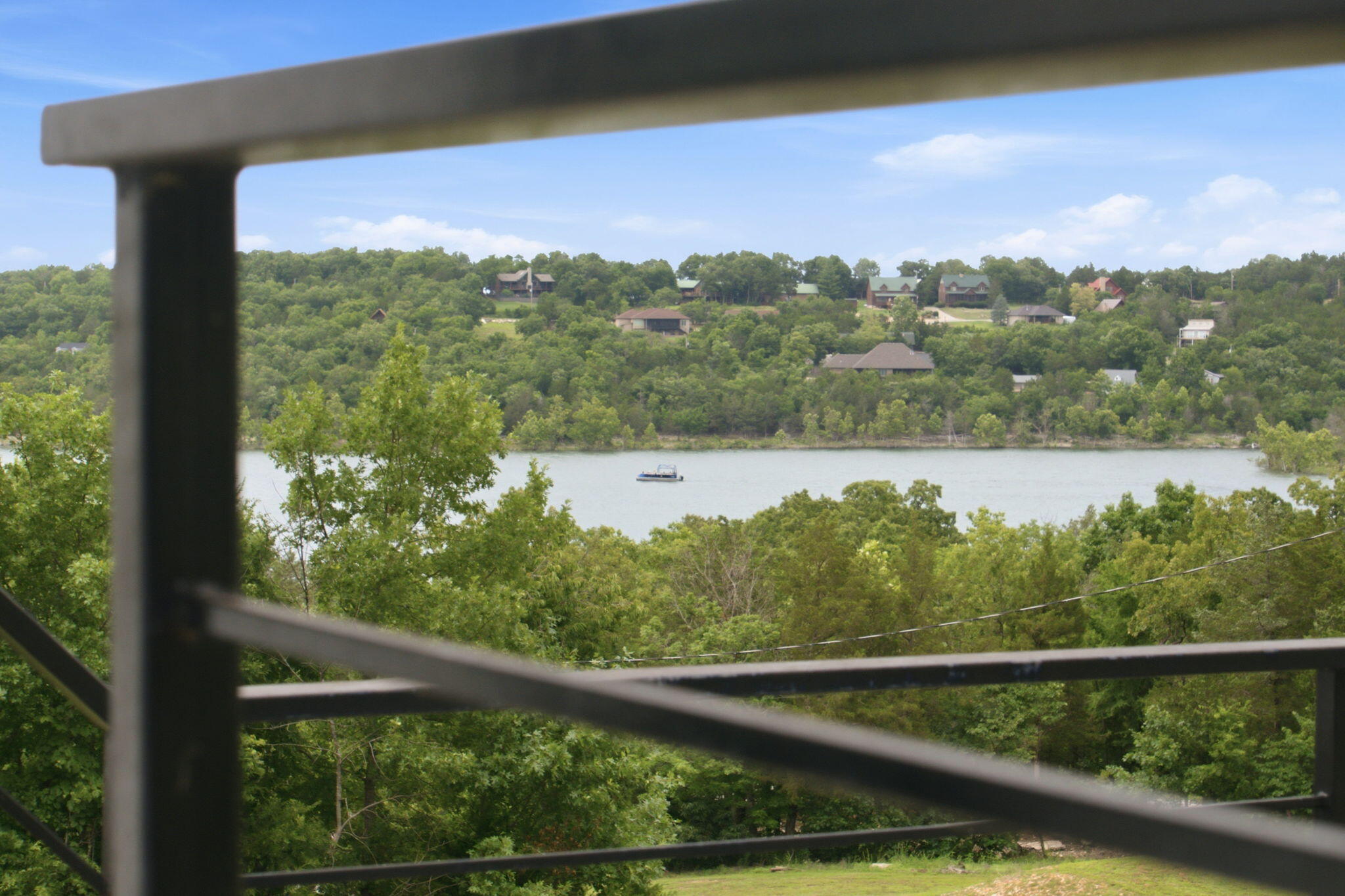 871 Lakeview Drive Property Photo 6