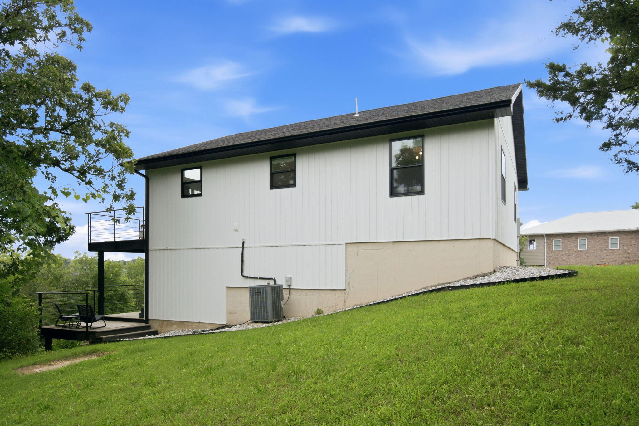 871 Lakeview Drive Property Photo 32