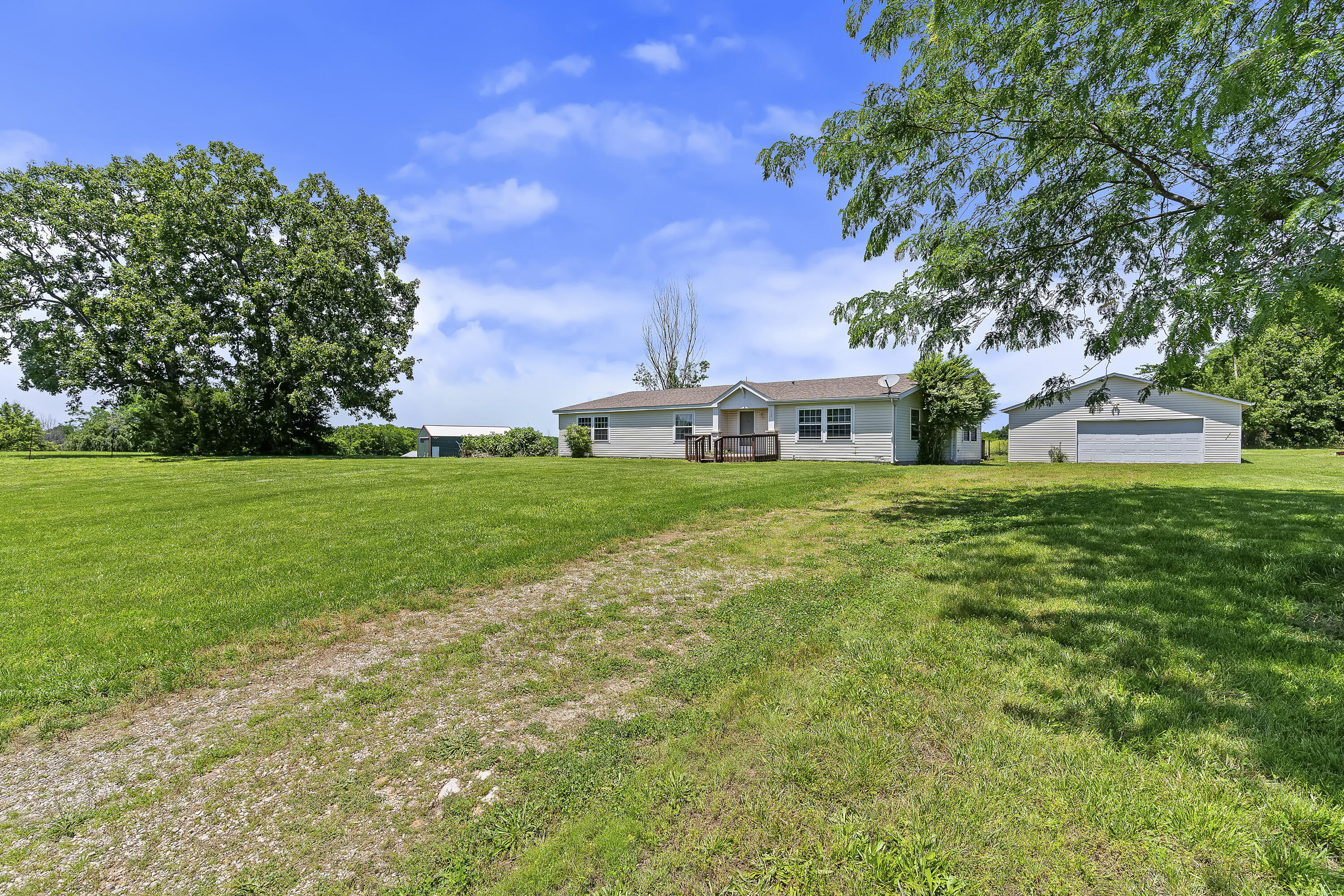 500 Georgia Road Property Photo 3
