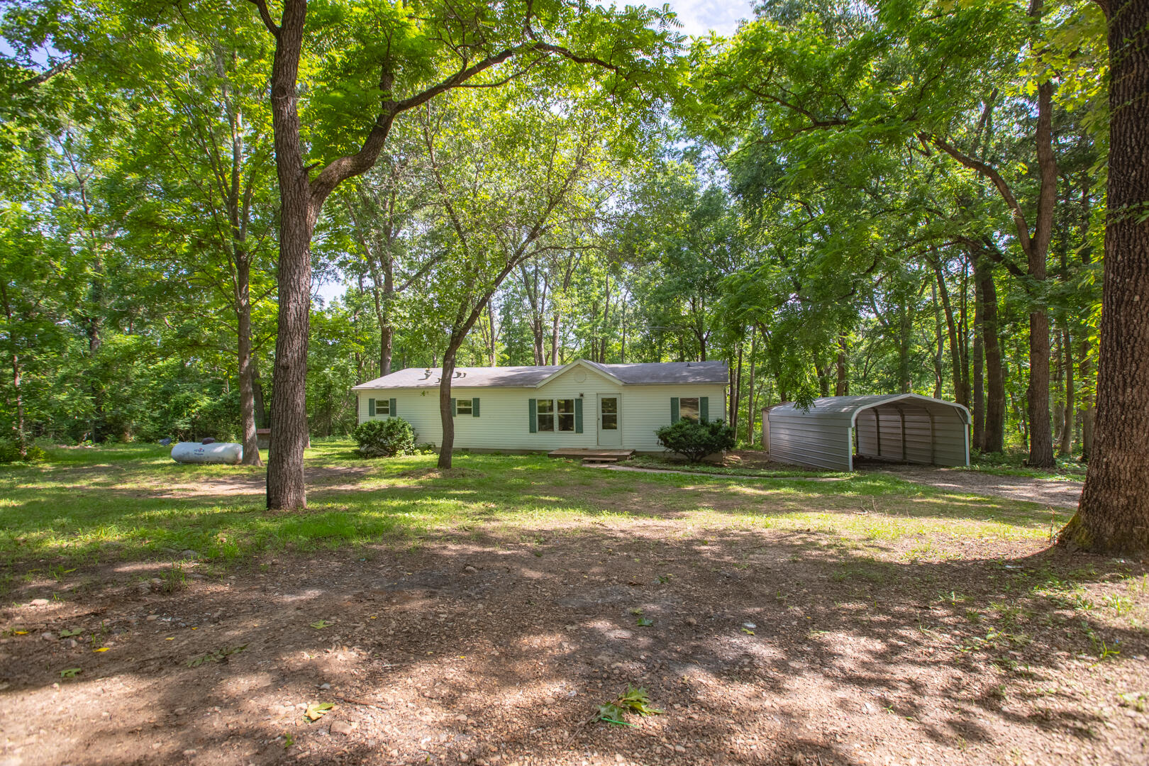 22532 Packer Drive 2 Property Photo 2