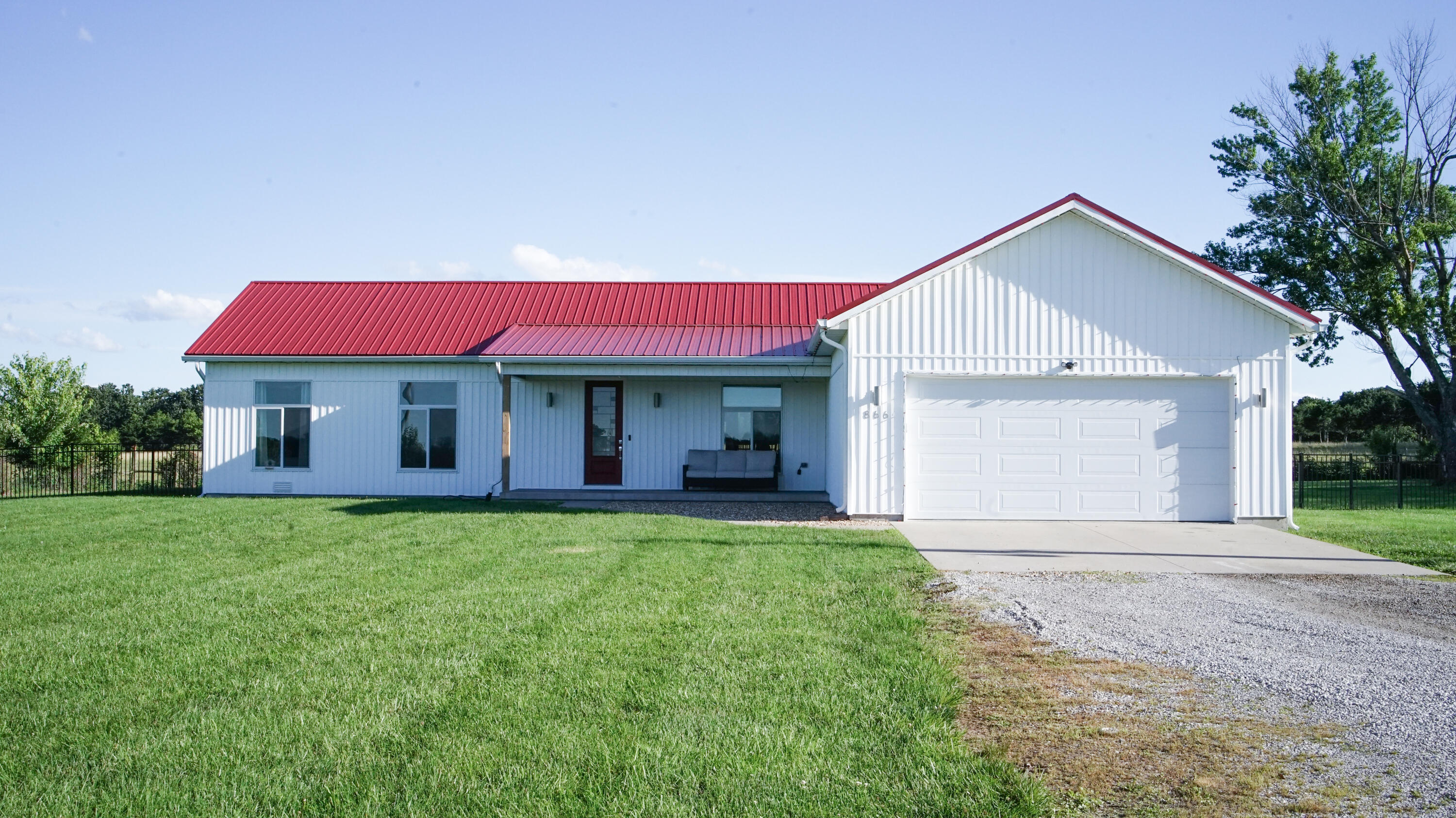 866 State Highway Dd Property Photo 1