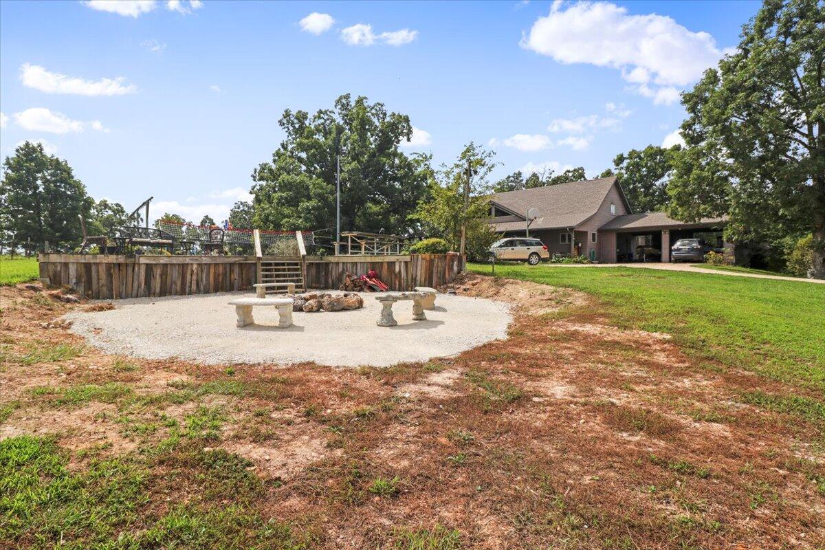 5025 M Highway Property Photo 3