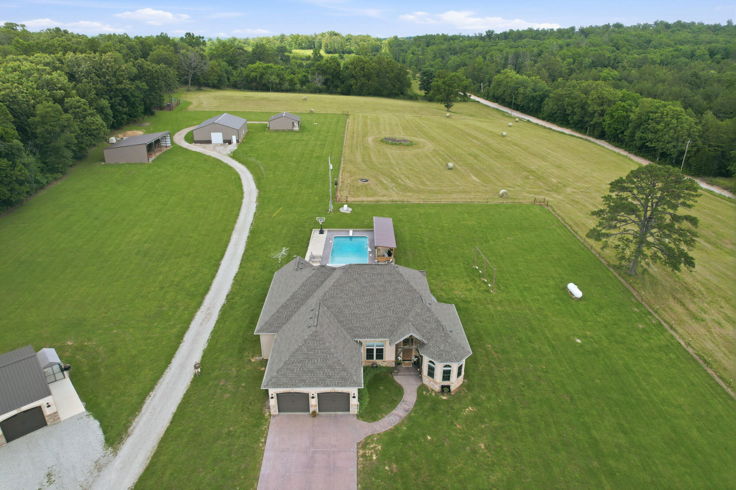 833 State Route Am Property Photo 64