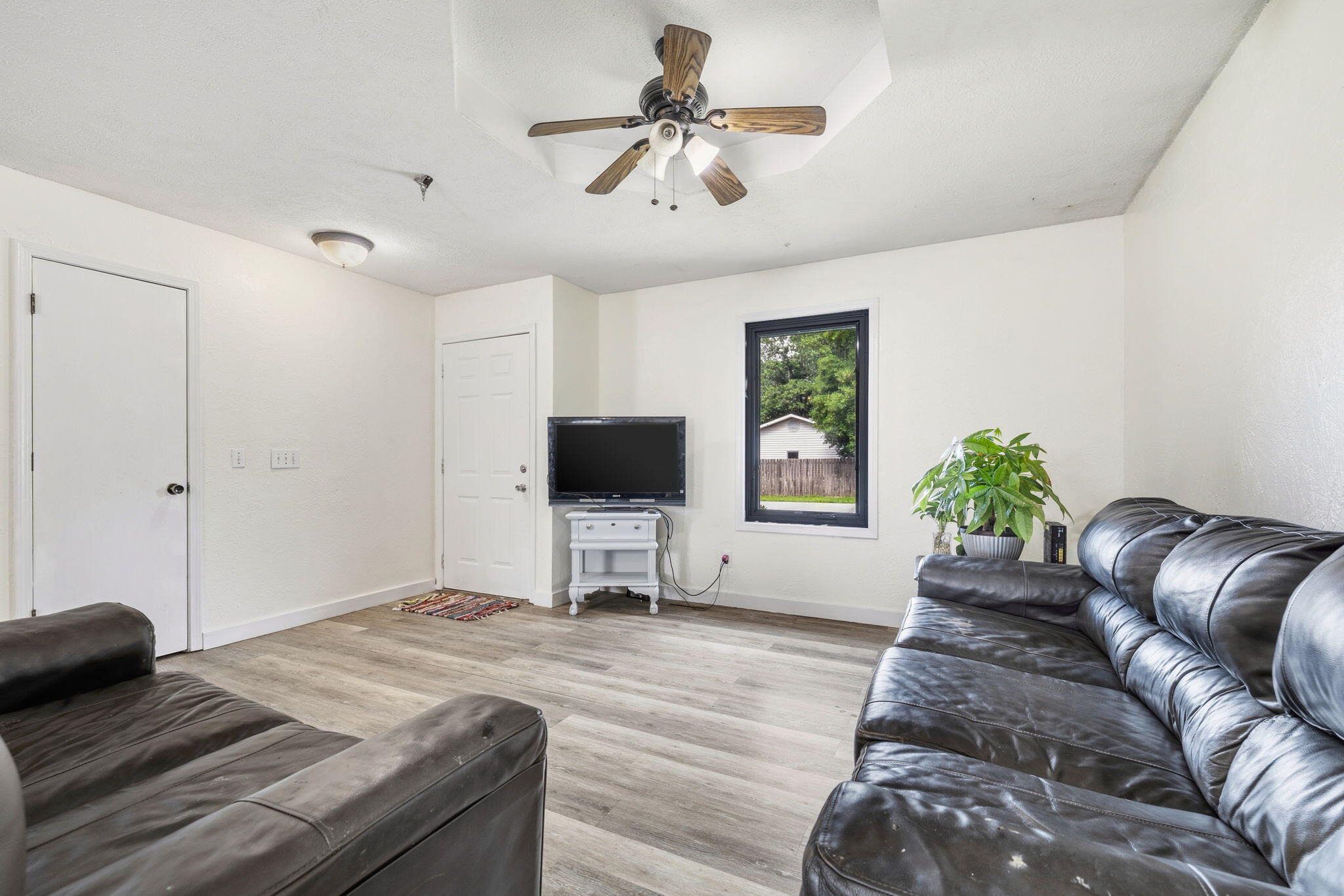 104 Maple Street Property Photo 5