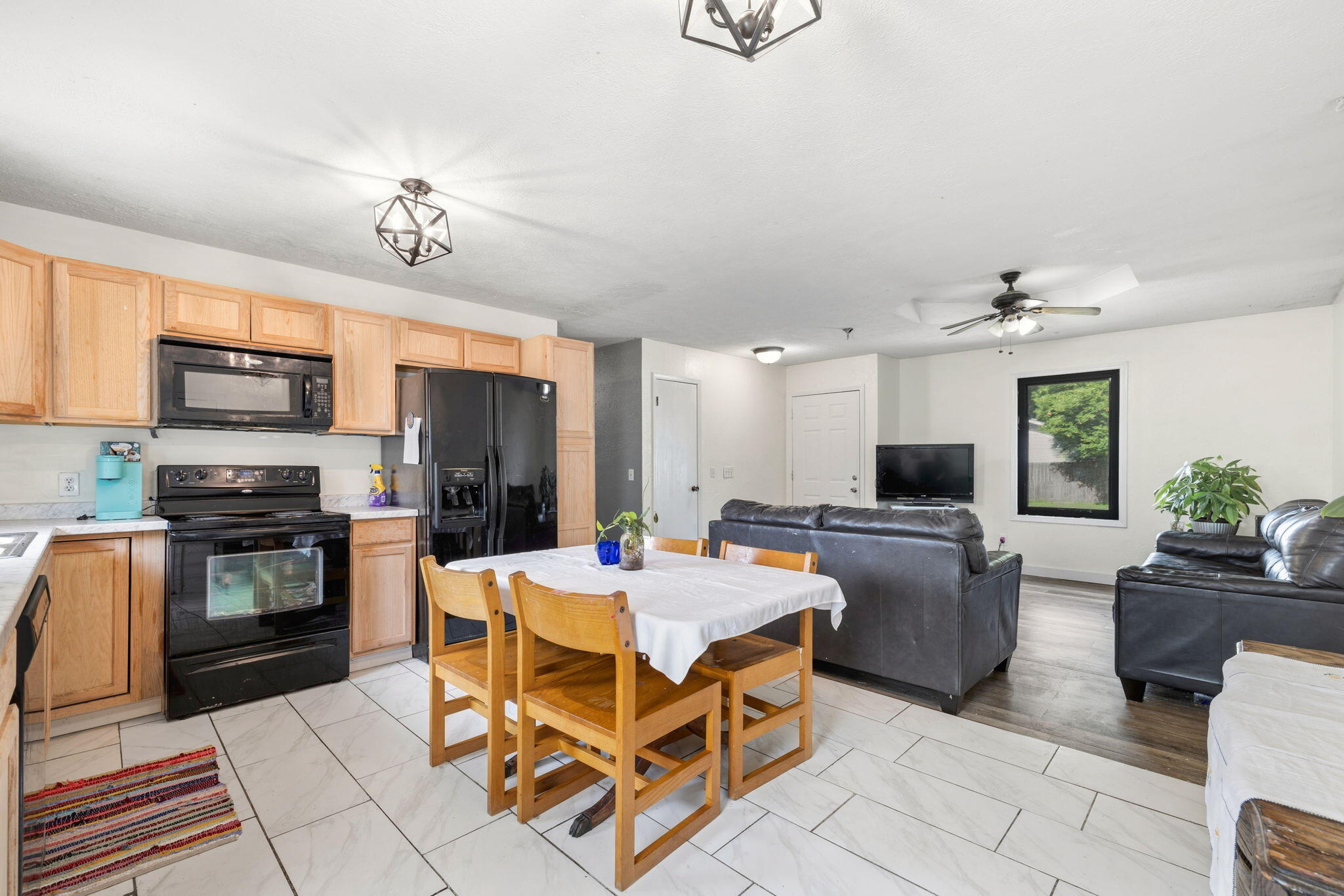 104 Maple Street Property Photo 8