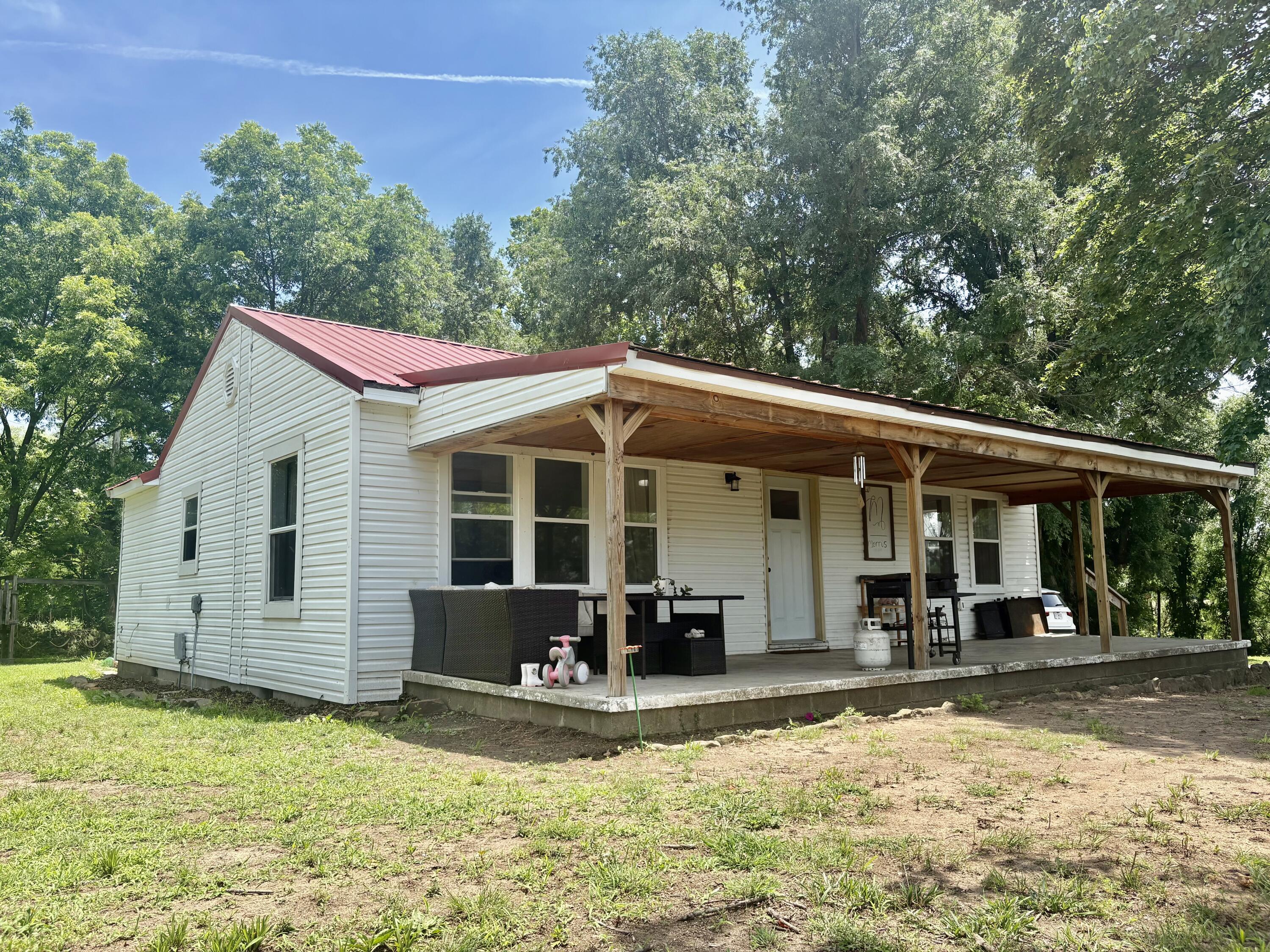 850 Highway M Property Photo 3