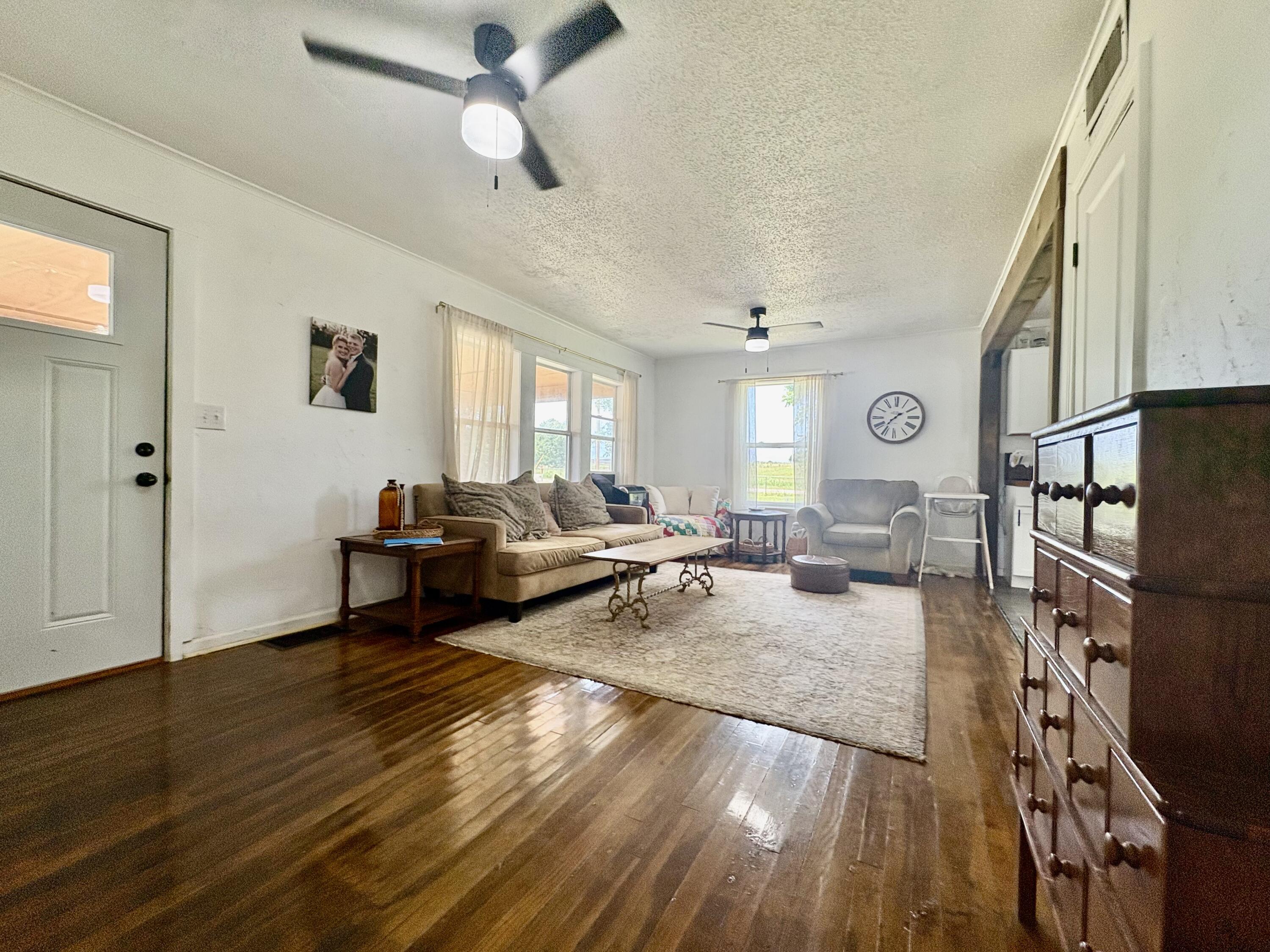 850 Highway M Property Photo 9