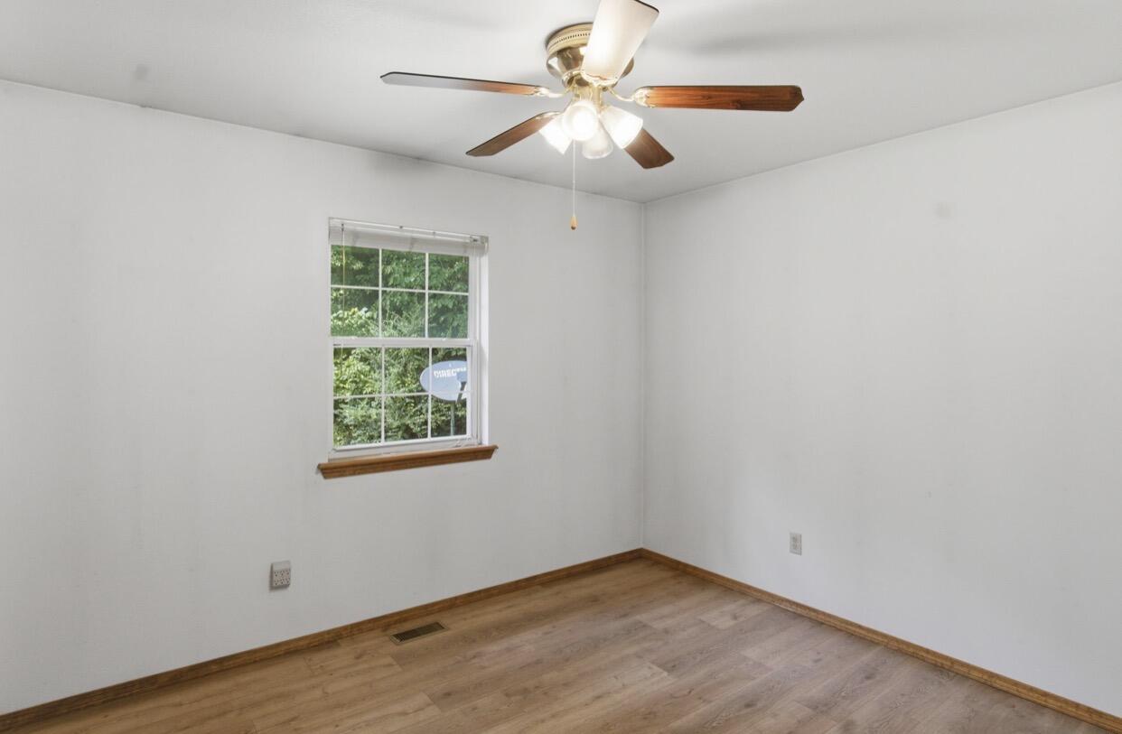 101 Bear Lane Property Photo 17