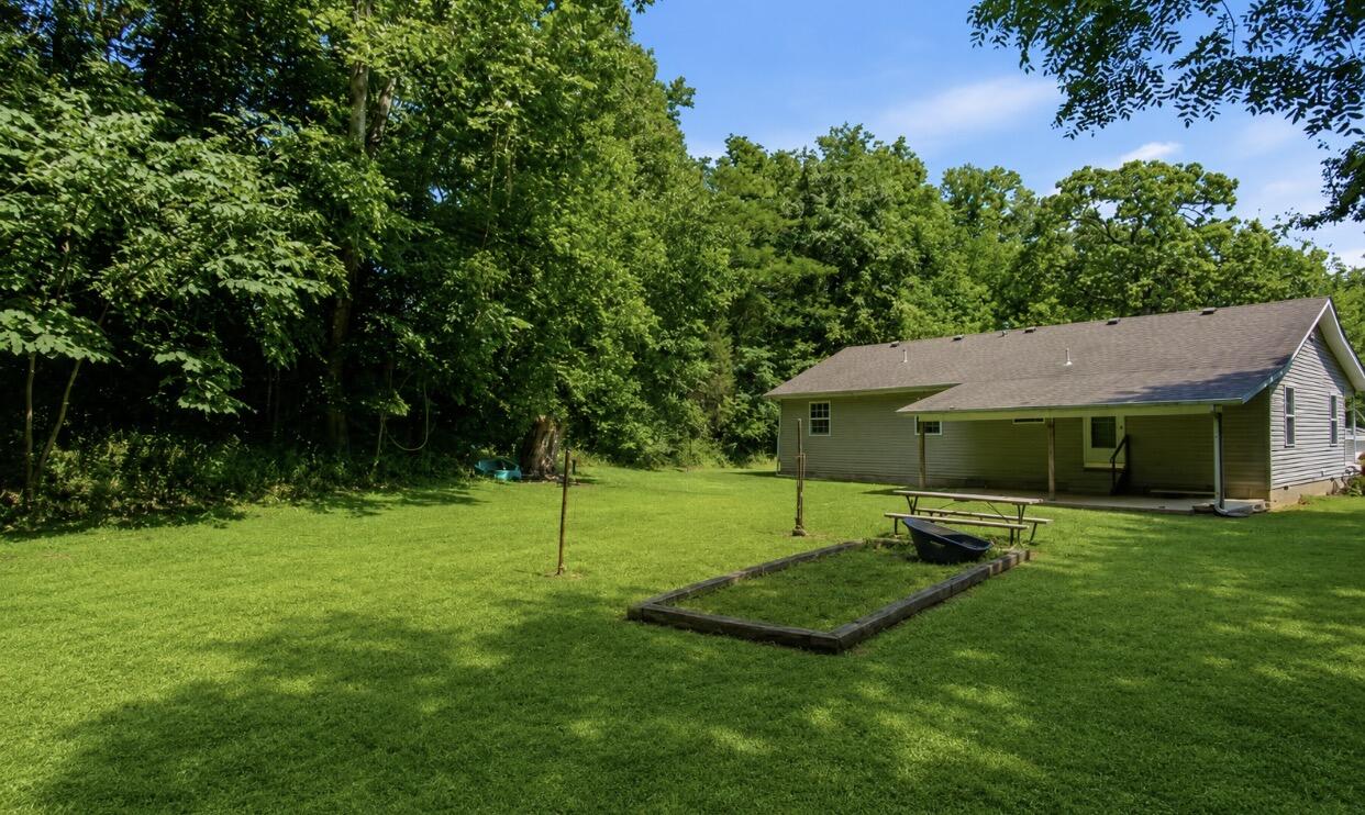 101 Bear Lane Property Photo 26