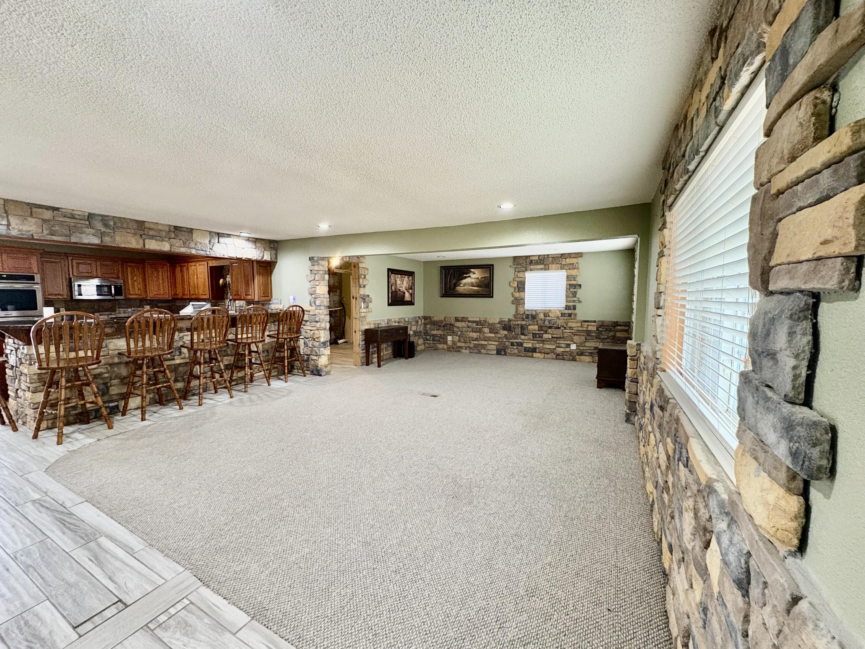 203 Wynes Circle Property Photo 7