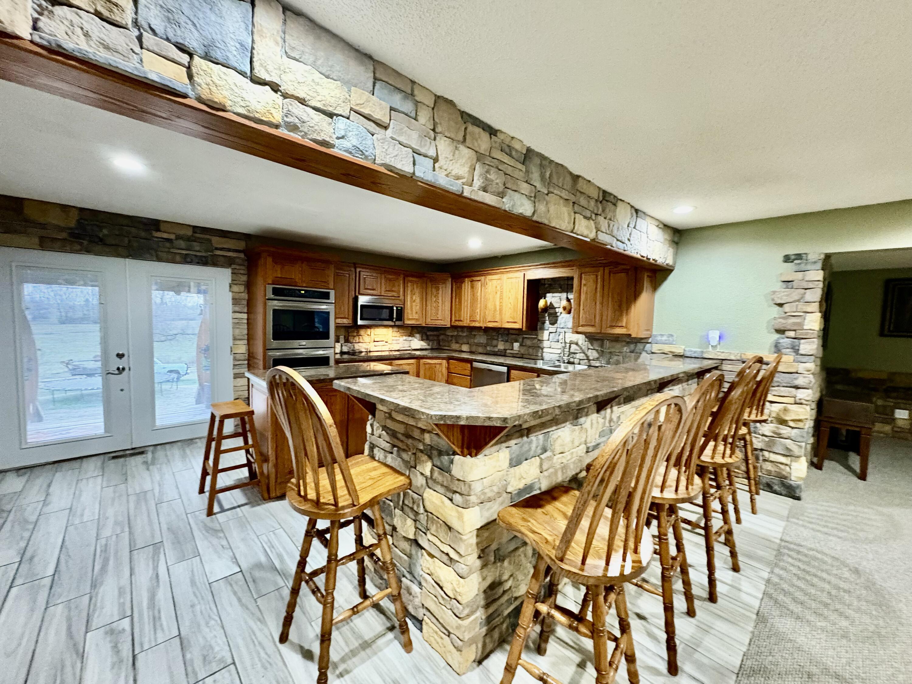 203 Wynes Circle Property Photo 15