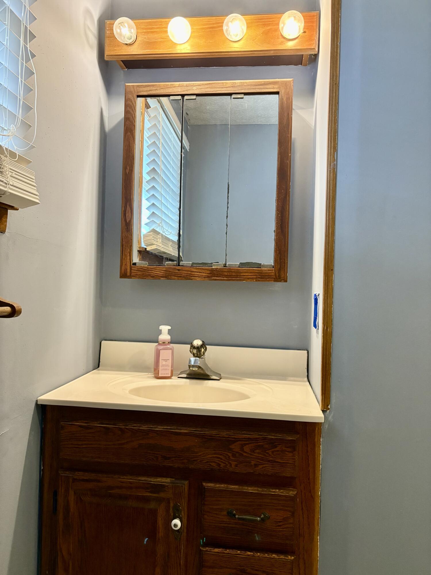 203 Wynes Circle Property Photo 28