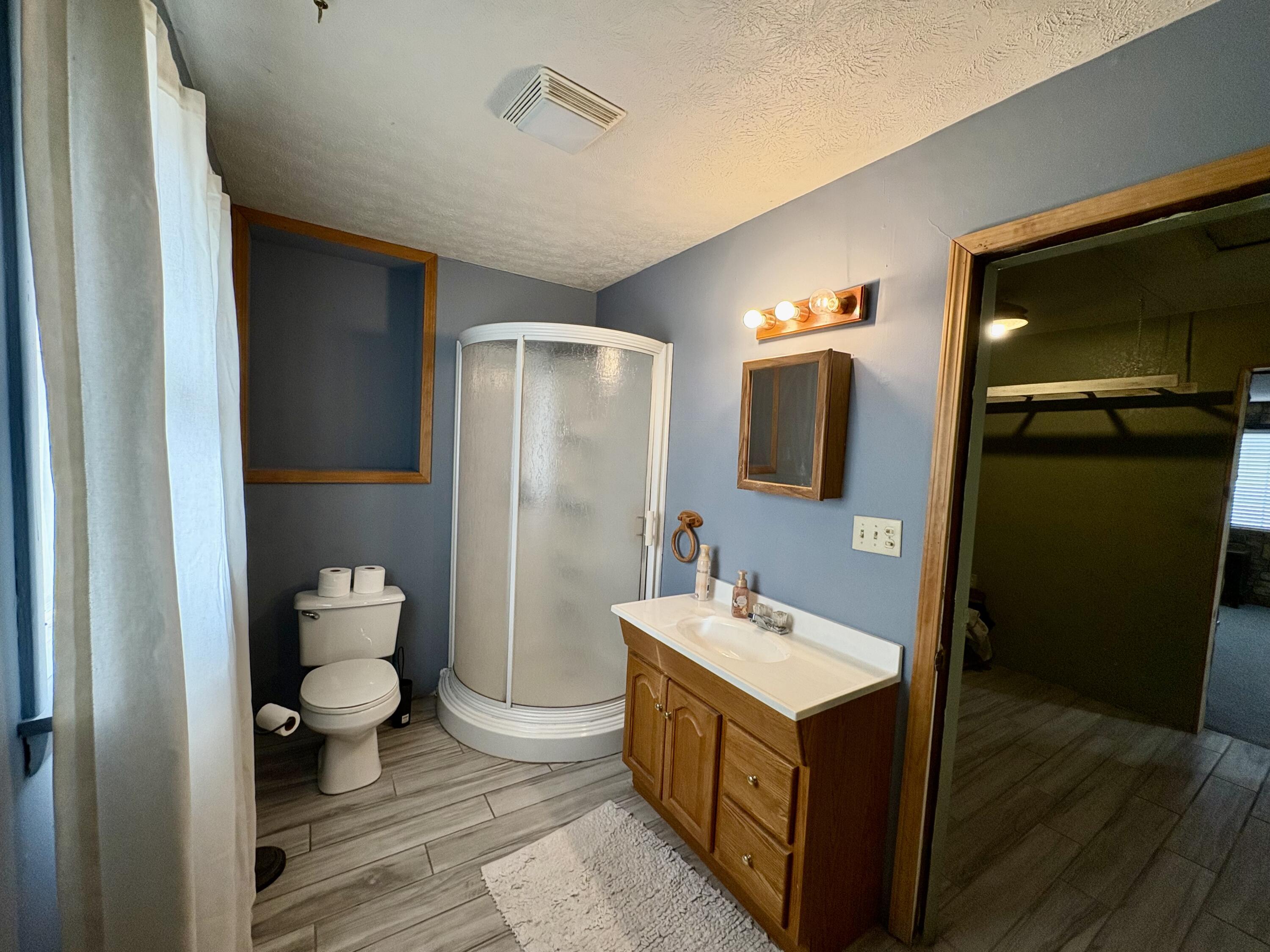 203 Wynes Circle Property Photo 34