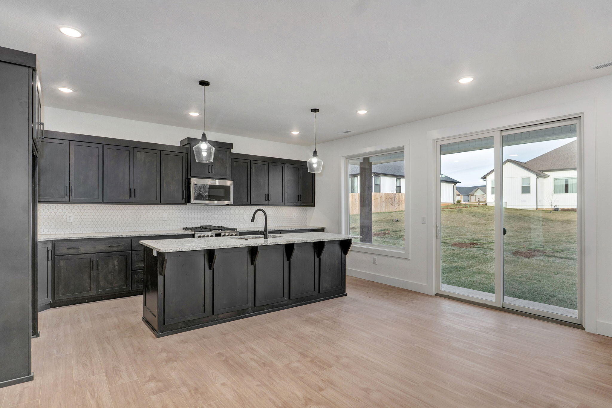 2925 West Teton Drive Property Photo 4