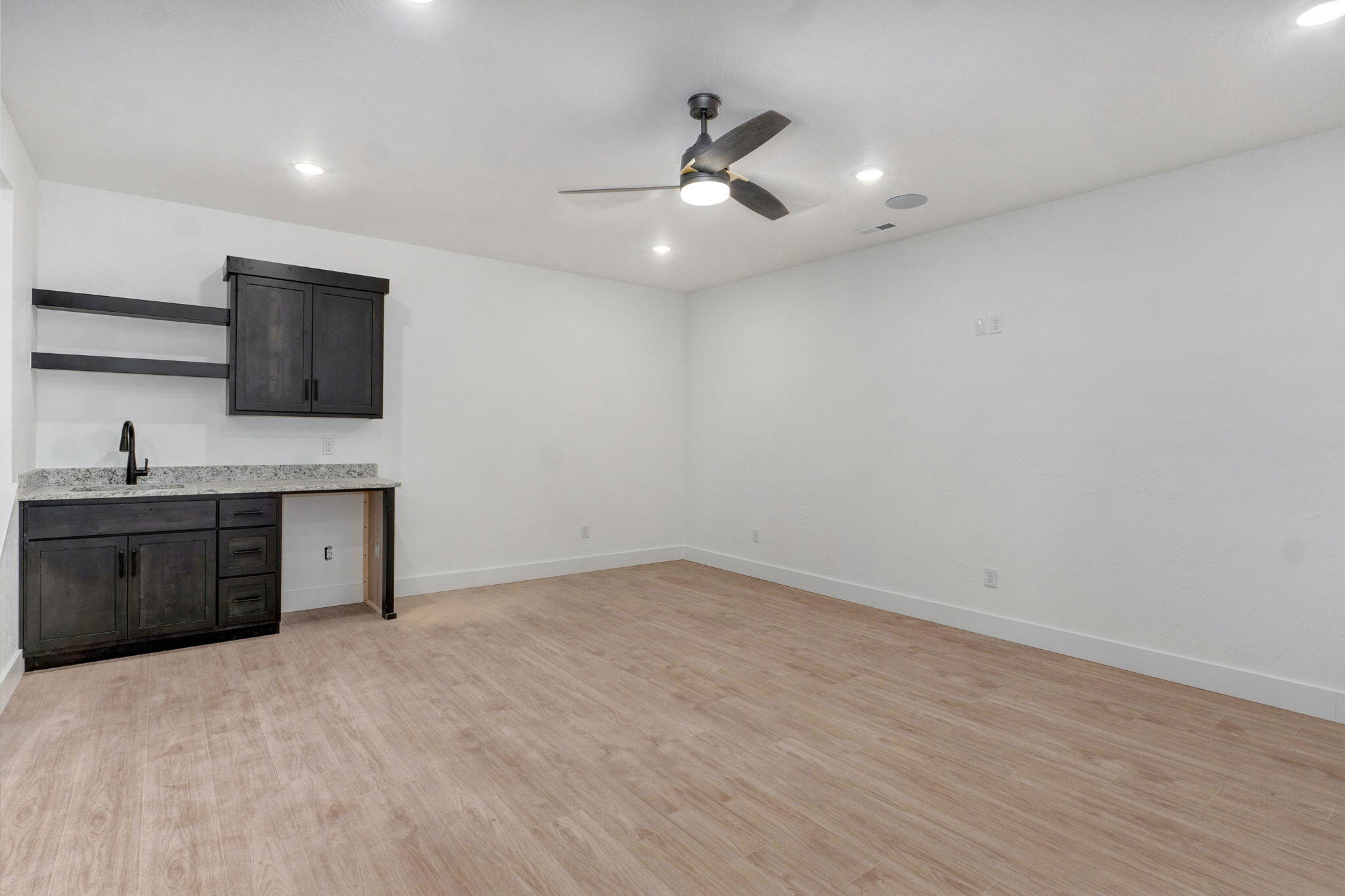 2925 West Teton Drive Property Photo 17