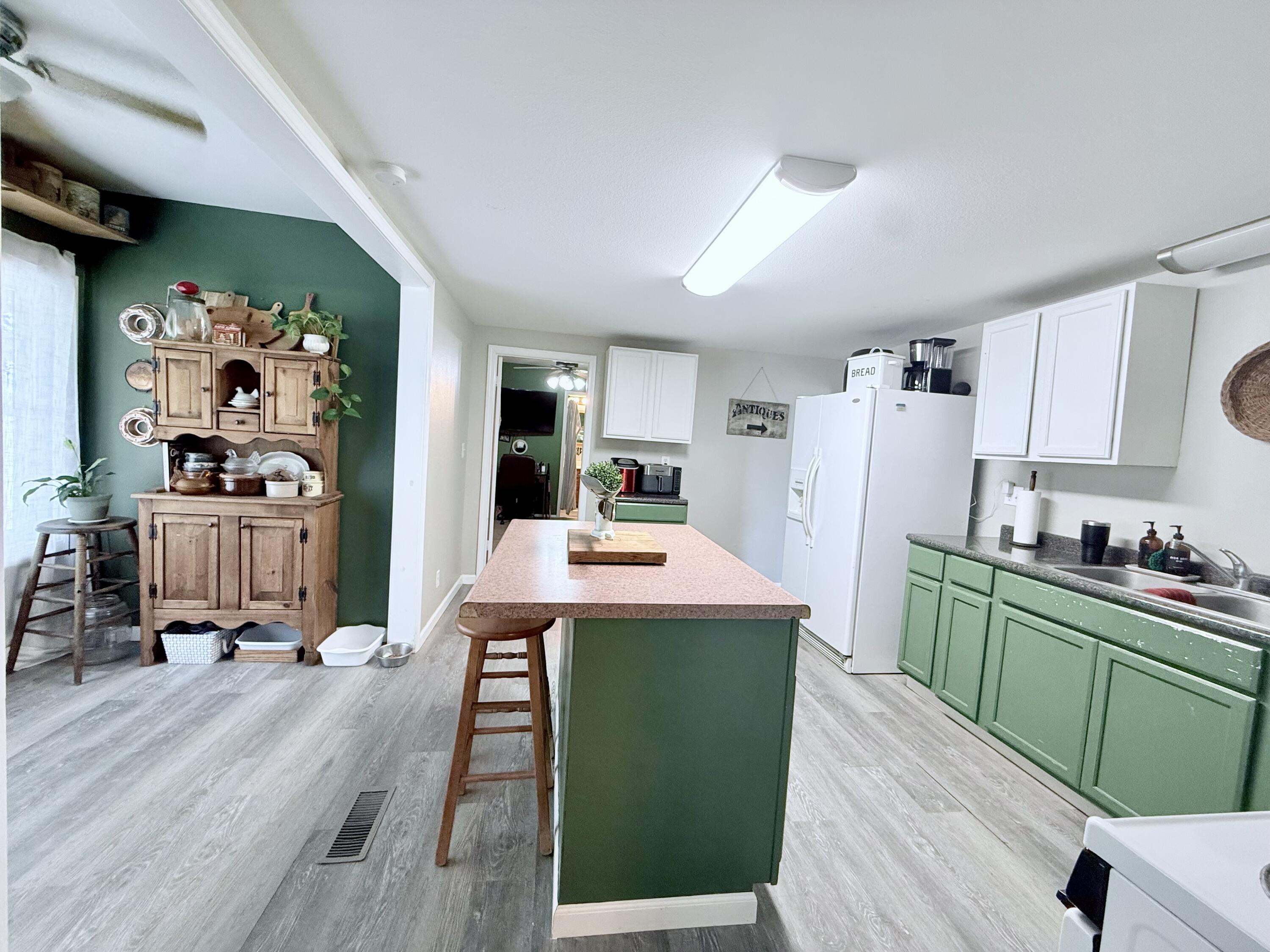 15302 Bucyrus Drive Property Photo 17