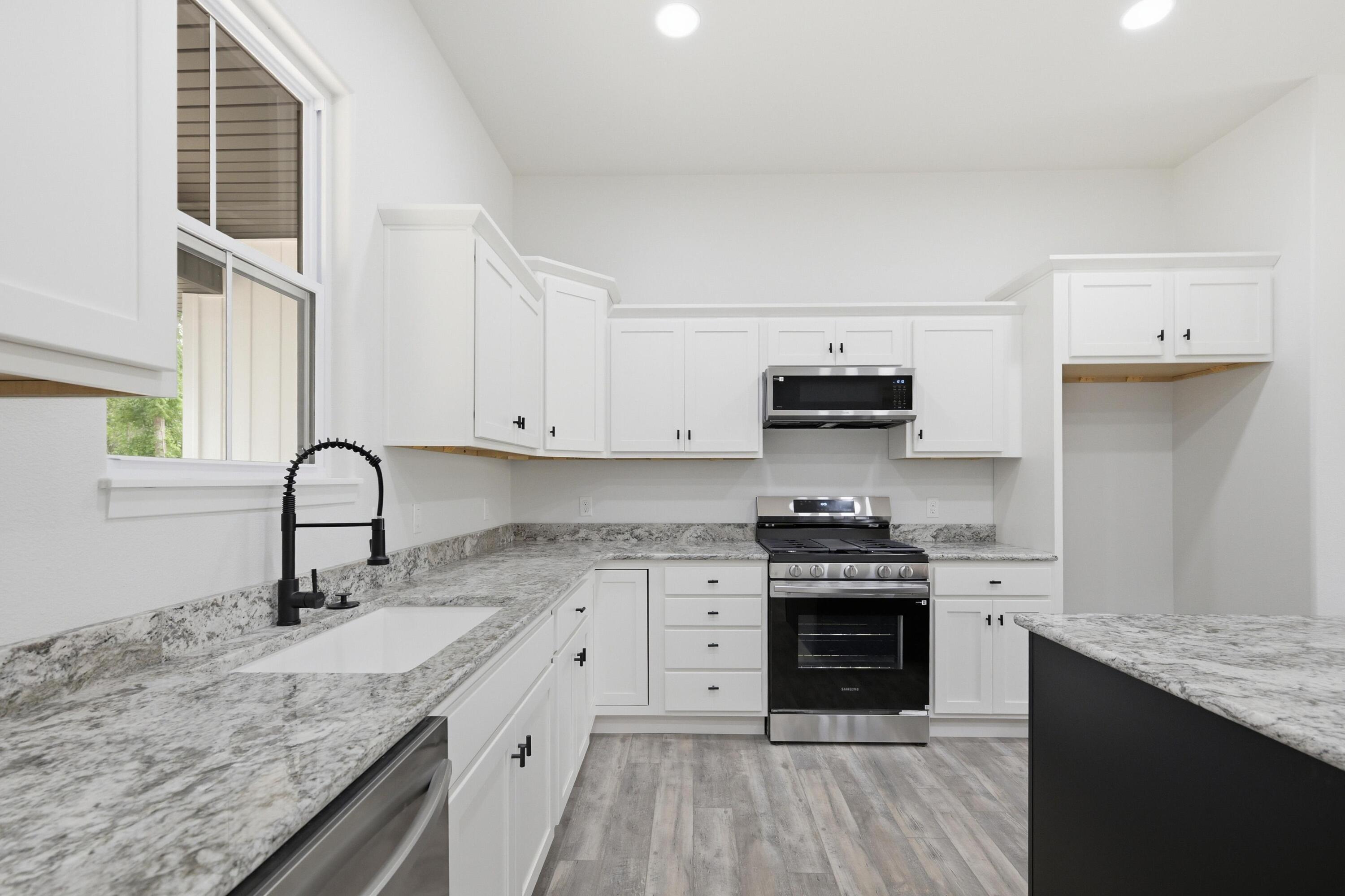 3761 Cresswell Drive Property Photo 11