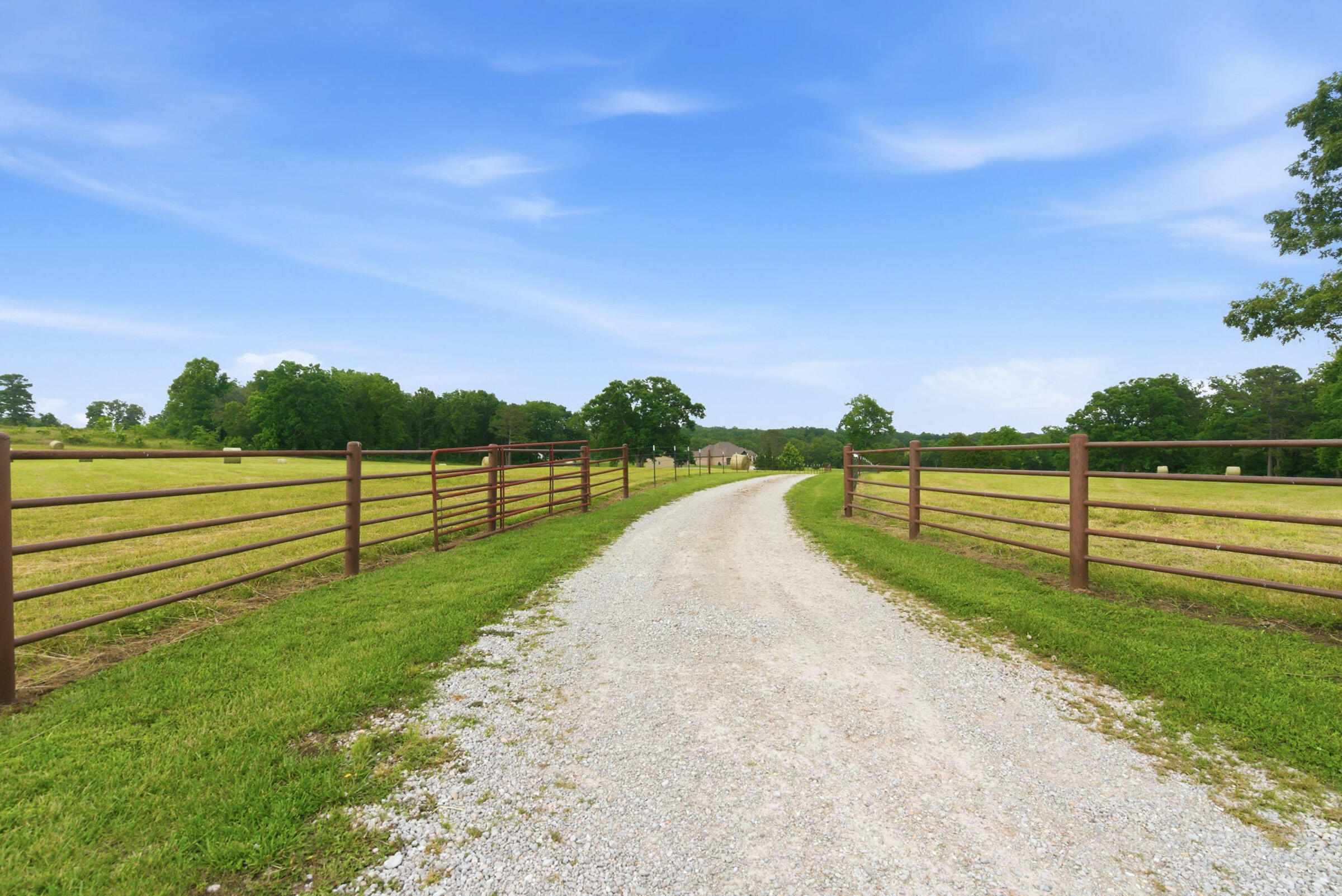 833 State Route Am Property Photo 42