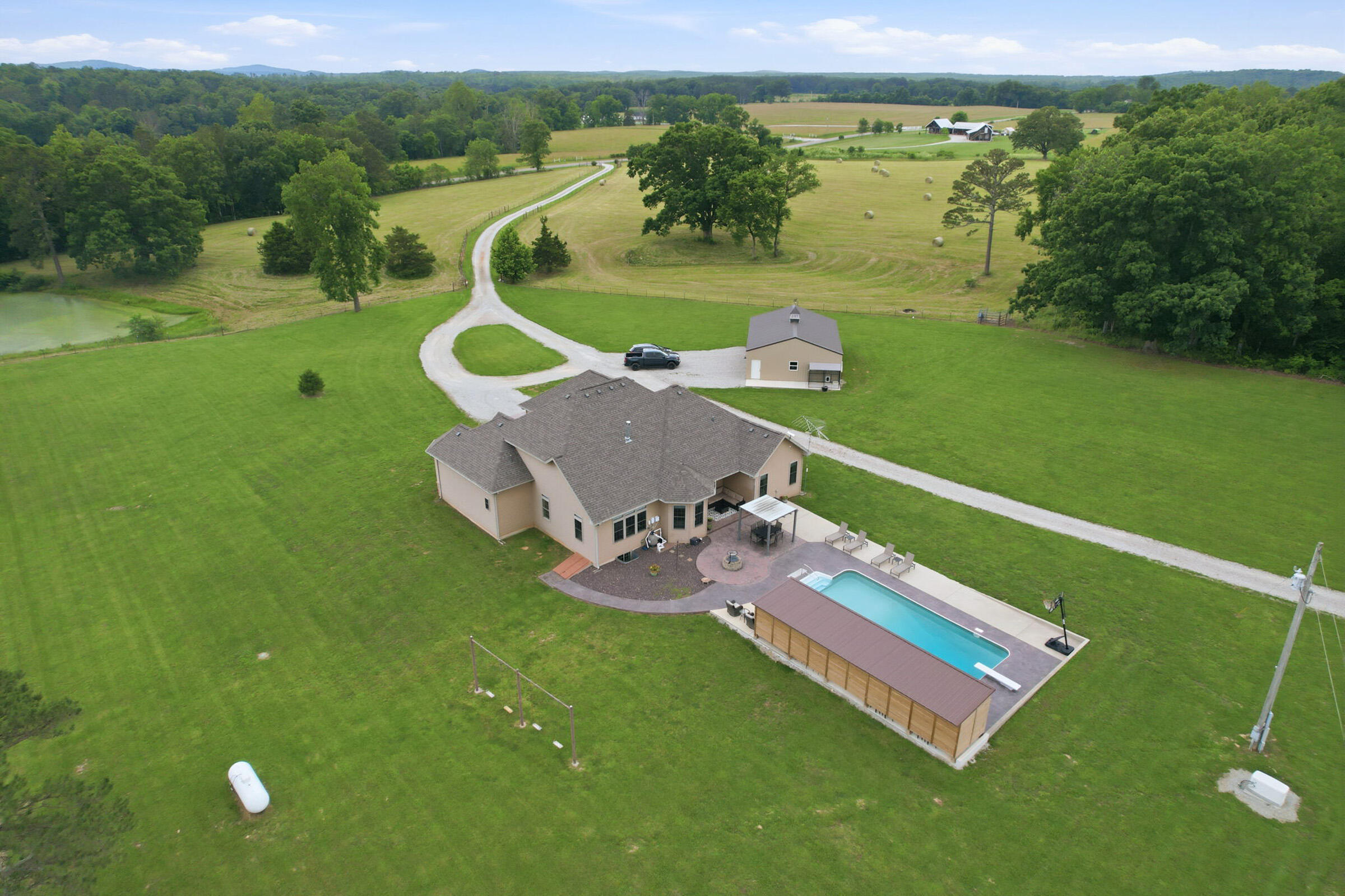 833 State Route Am Property Photo 60