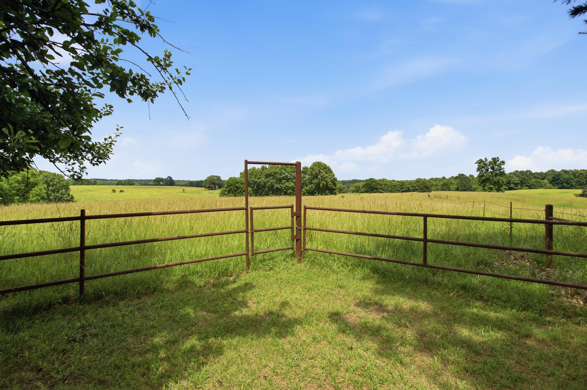 10776 State Route Pp Property Photo 12