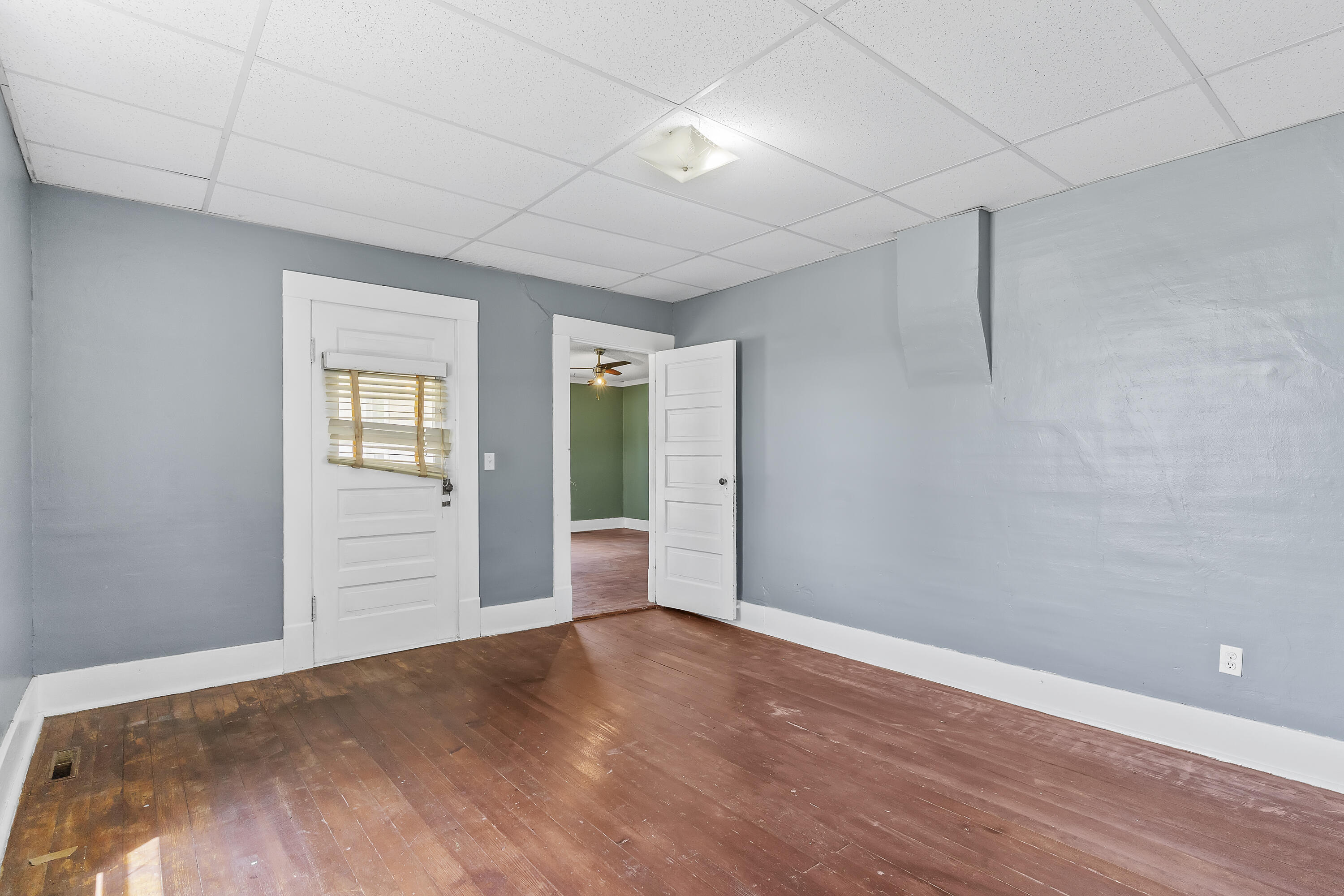 8527 West Farm Rd 76 Property Photo 13
