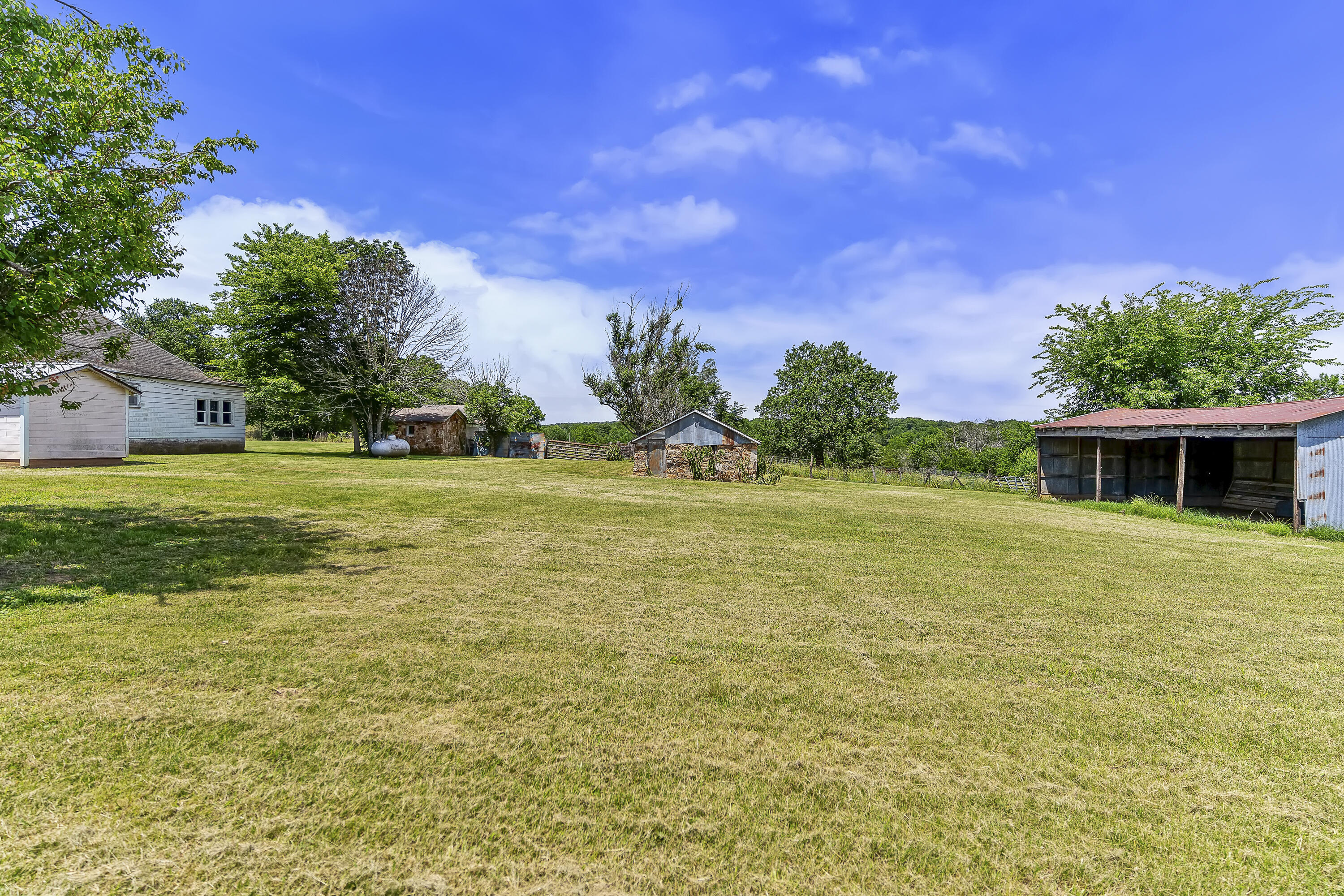 8527 West Farm Rd 76 Property Photo 23