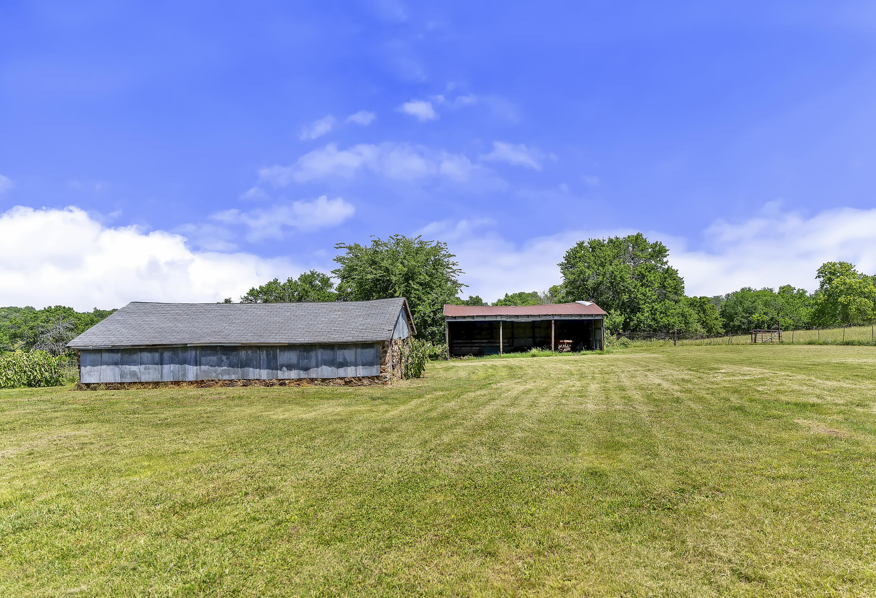 8527 West Farm Rd 76 Property Photo 25