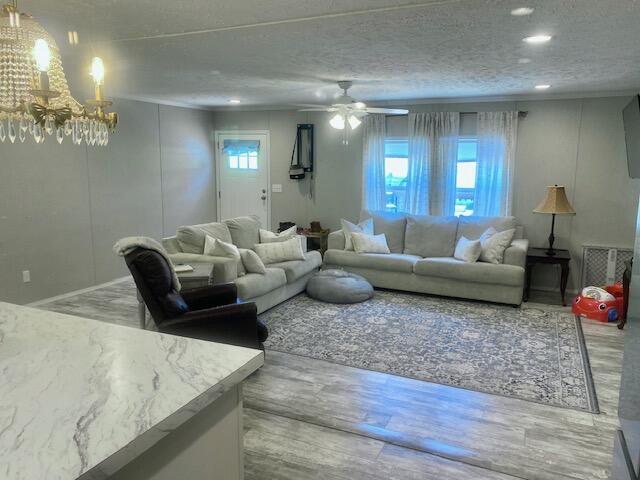 503 Hilltop Lane Property Photo 5