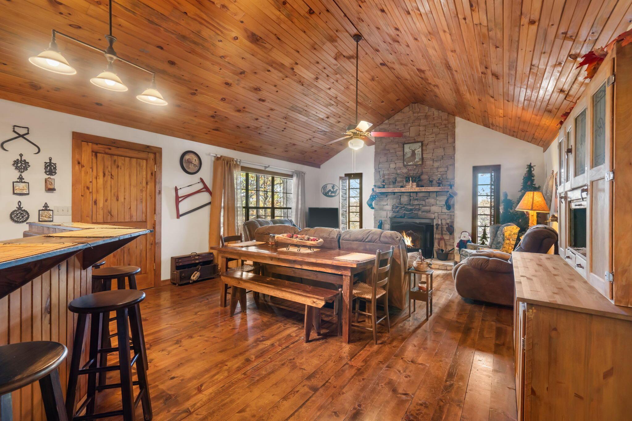 804 State Route Y Property Photo 10