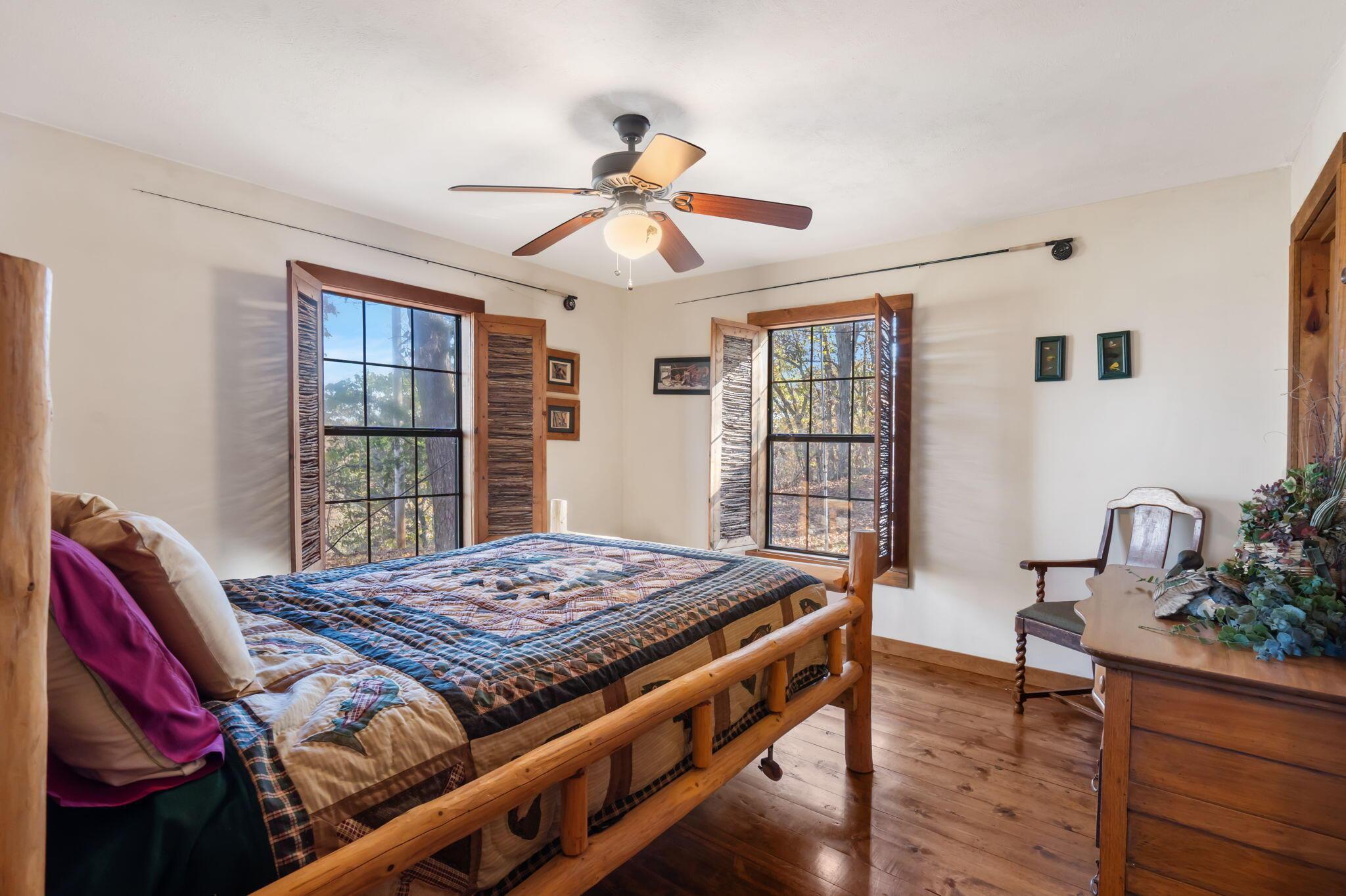 804 State Route Y Property Photo 14