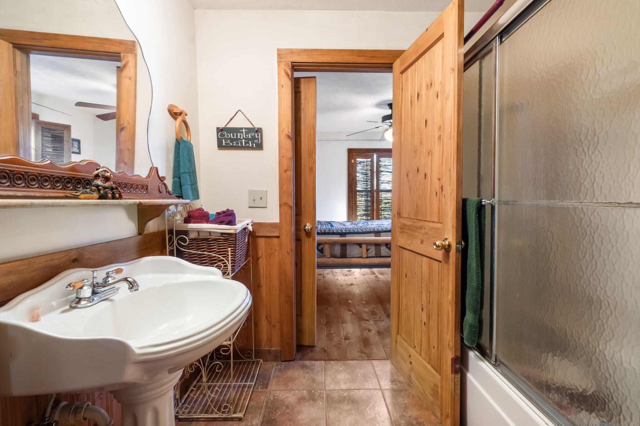 804 State Route Y Property Photo 17