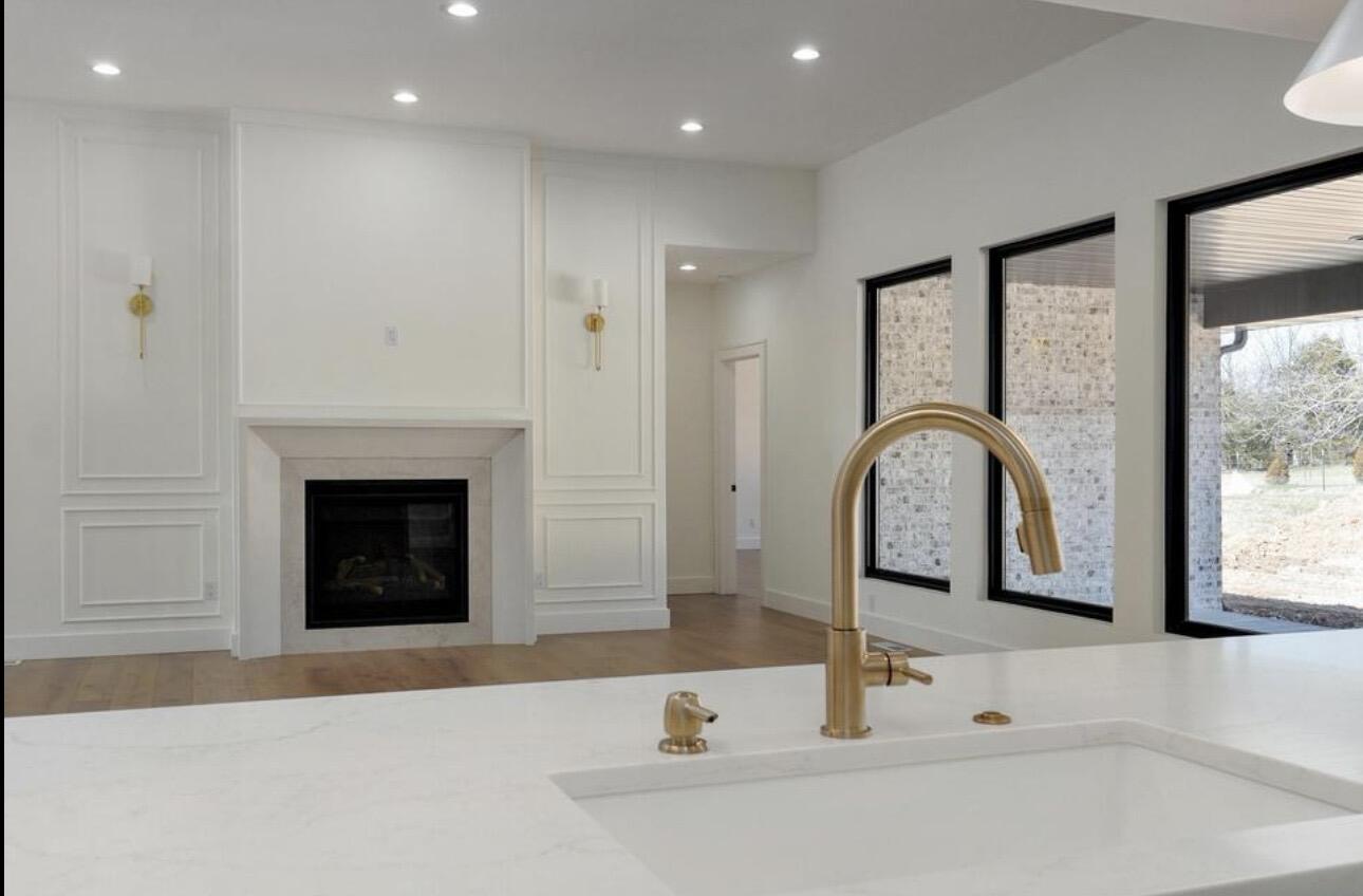 2105 North Silver Charm Avenue Property Photo 16