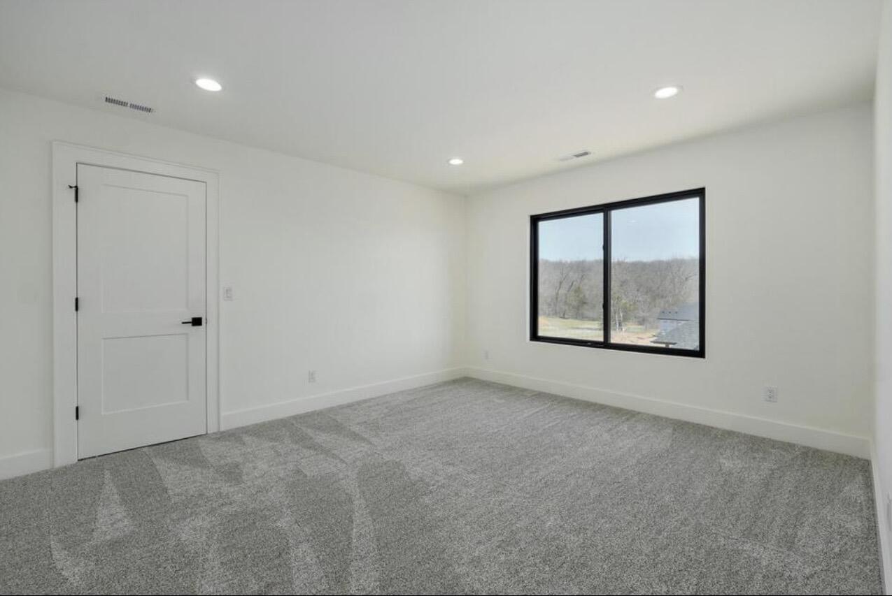 2105 North Silver Charm Avenue Property Photo 33