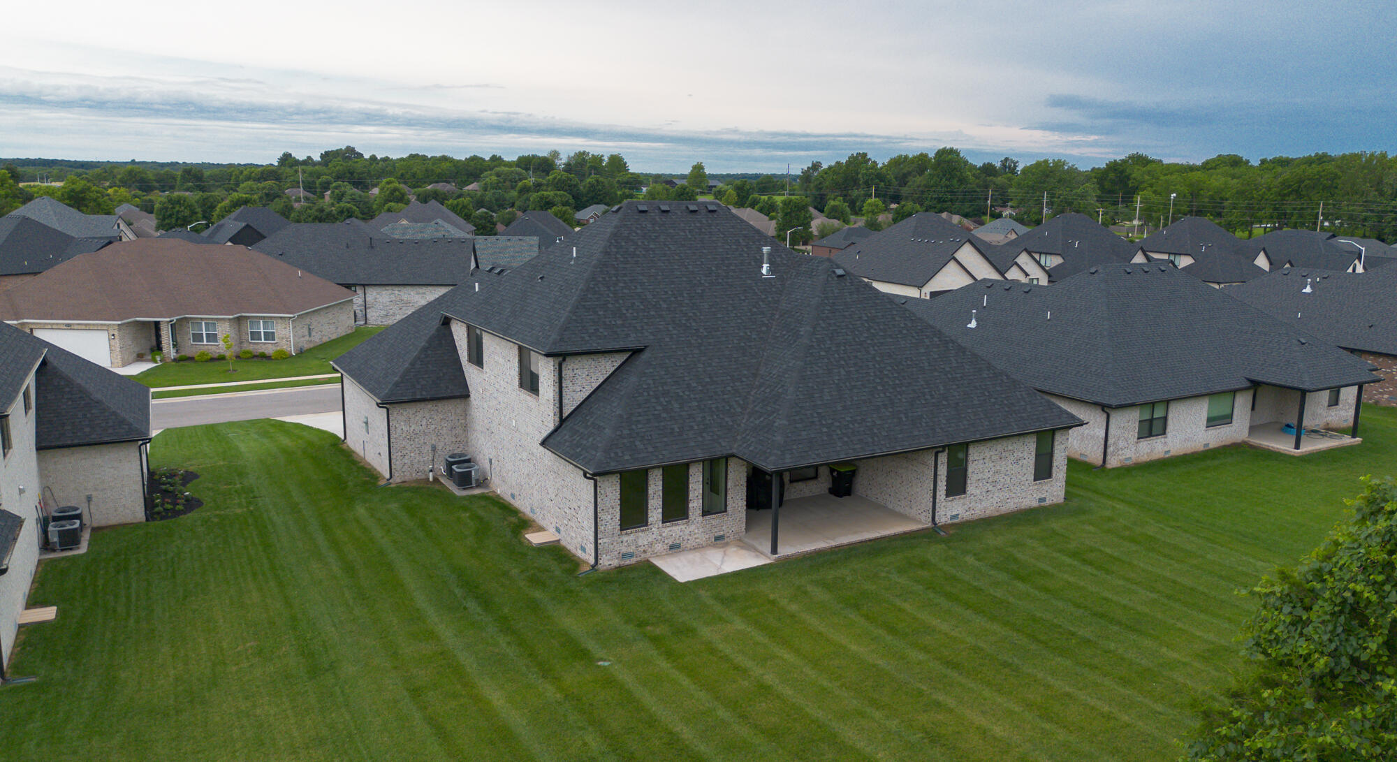 2105 North Silver Charm Avenue Property Photo 46