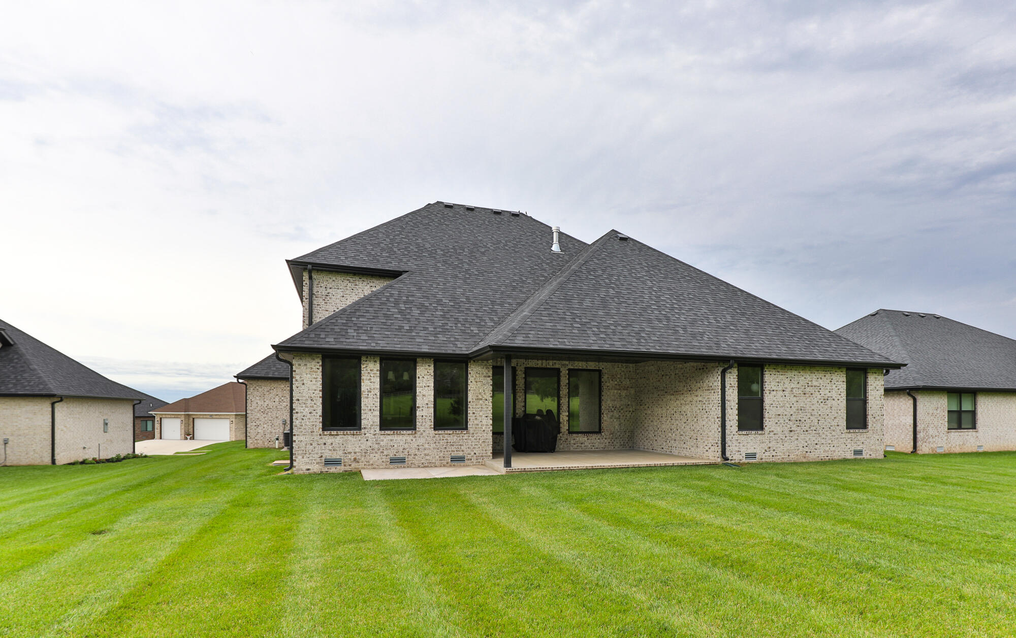 2105 North Silver Charm Avenue Property Photo 52