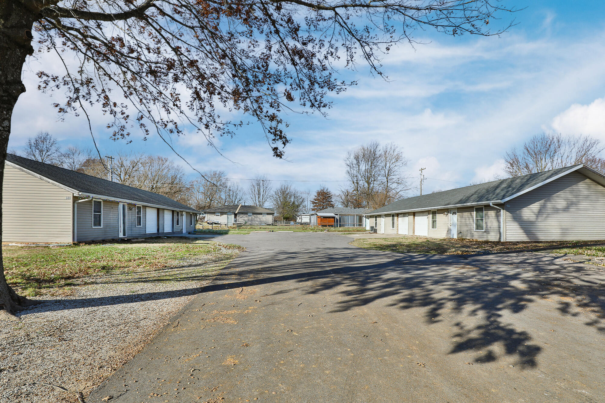 309 North Airport Road Property Photo 8