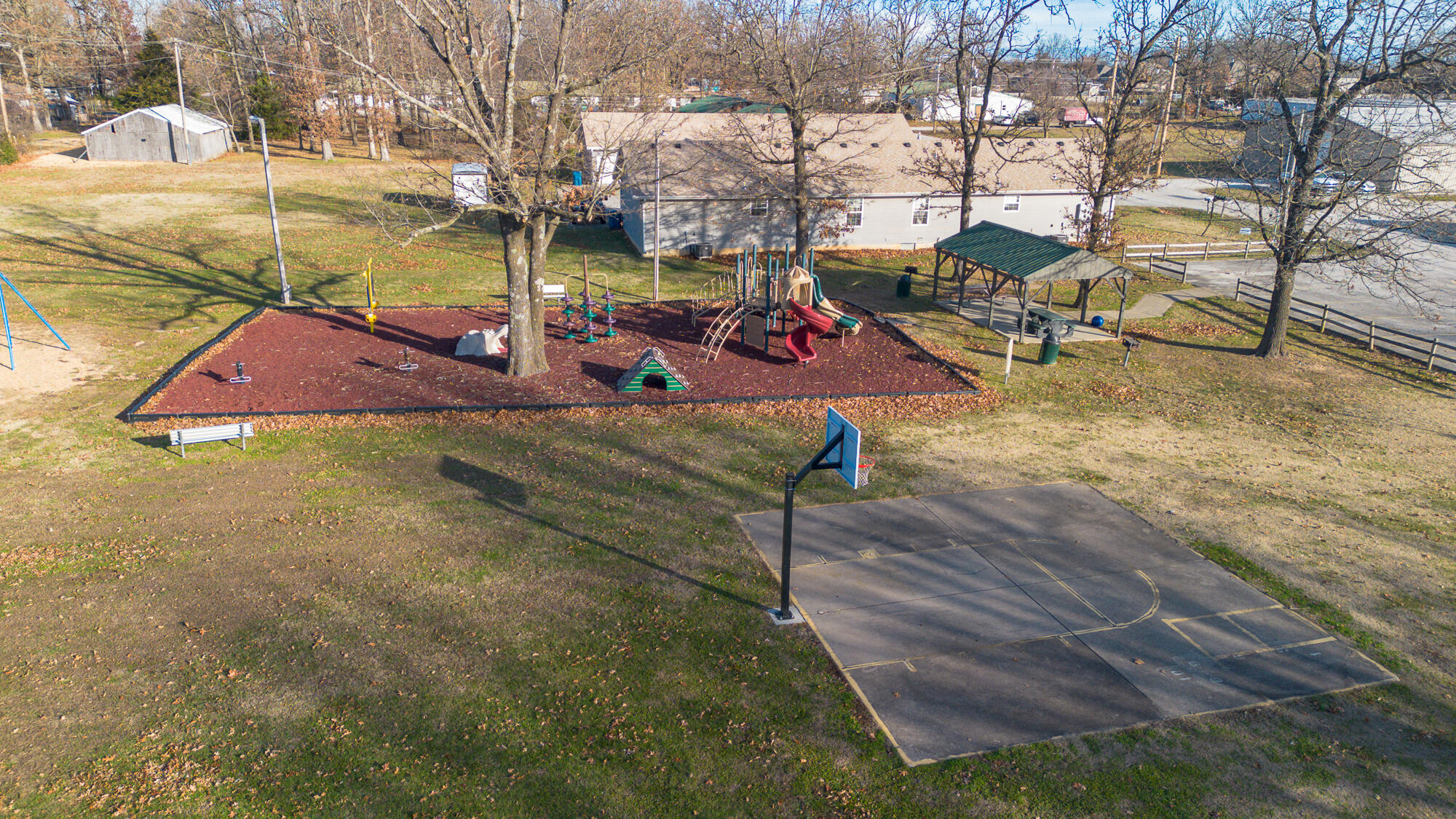309 North Airport Road Property Photo 11