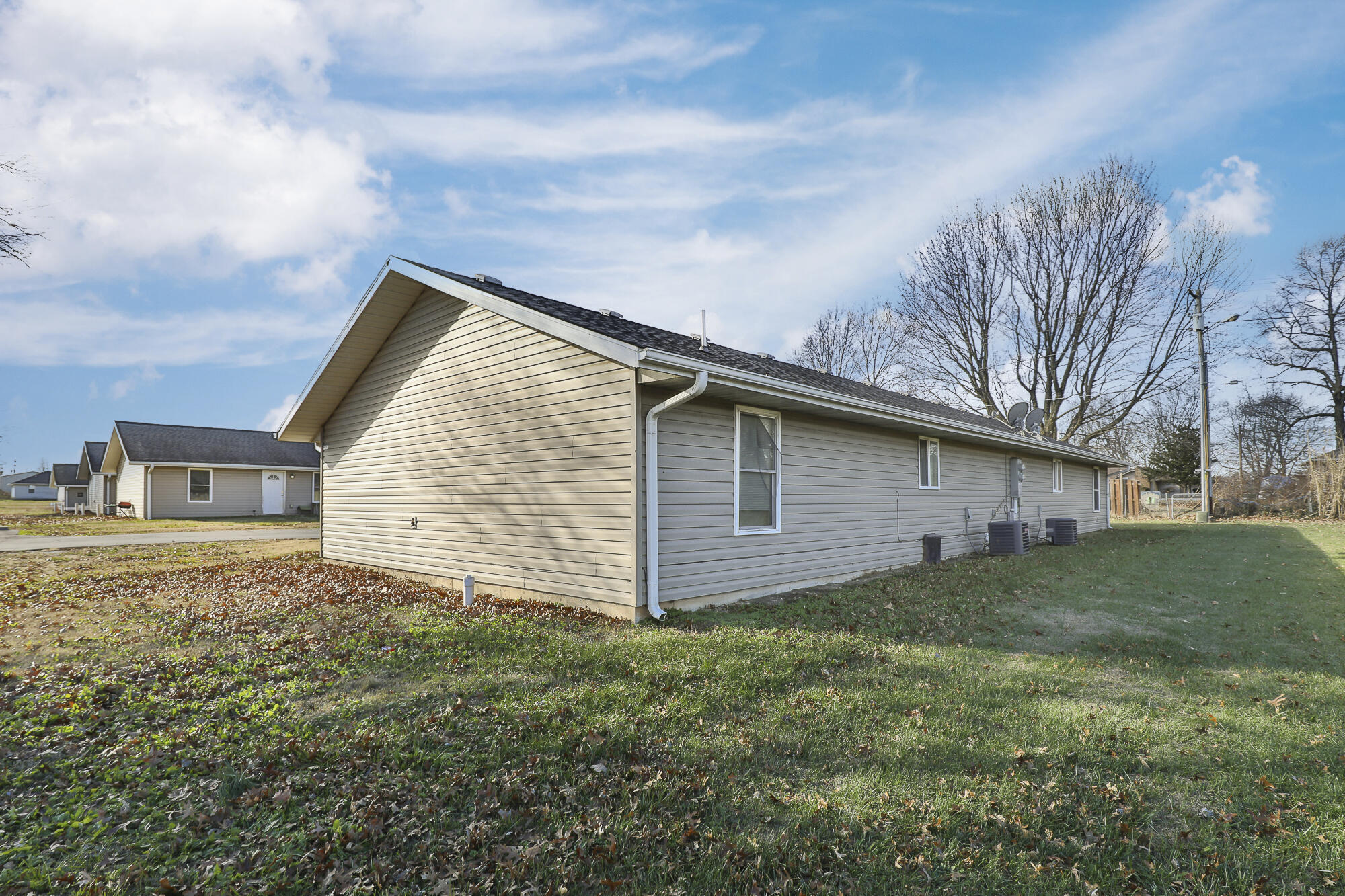 309 North Airport Road Property Photo 28