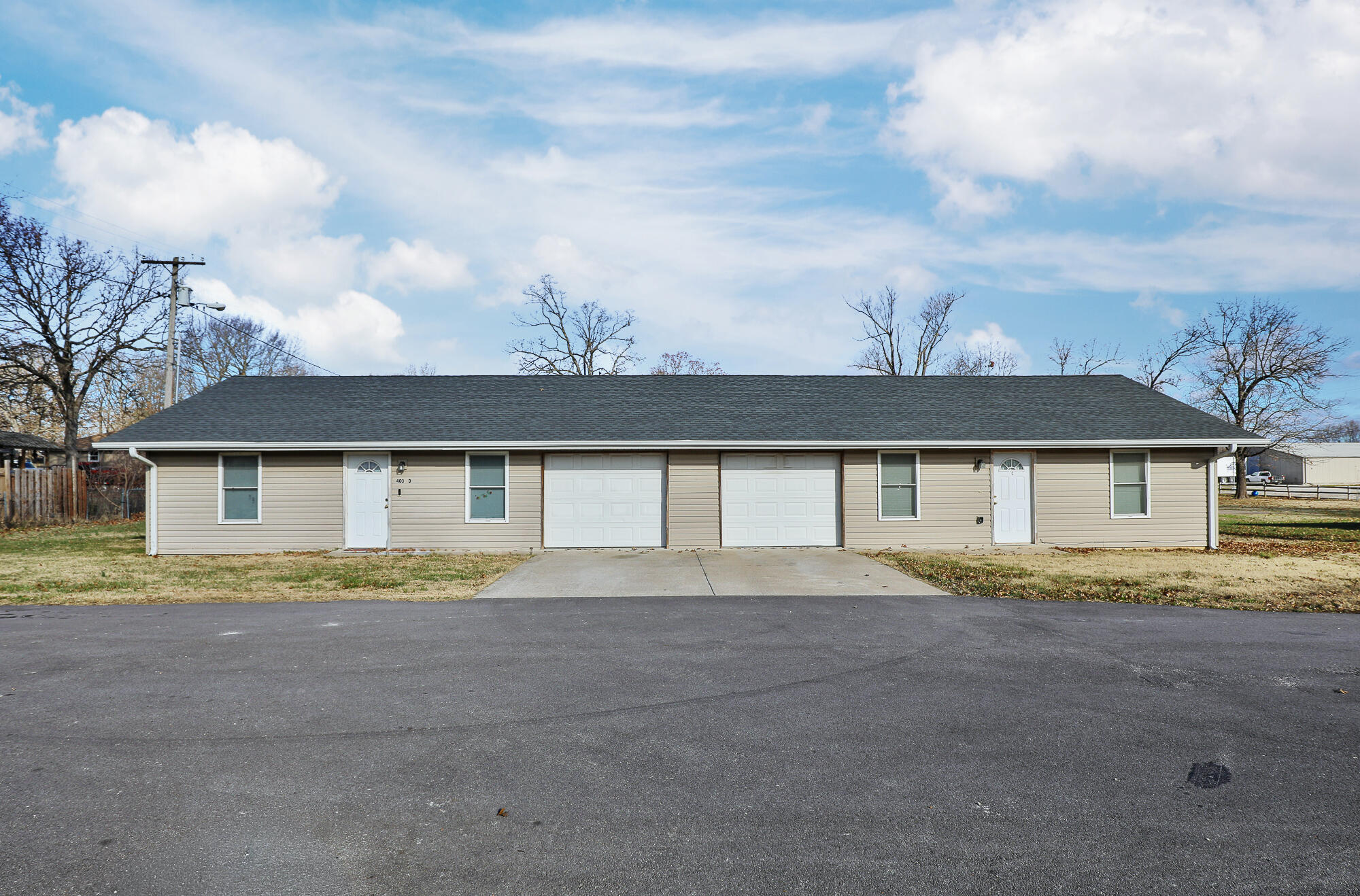 309 North Airport Road Property Photo 30