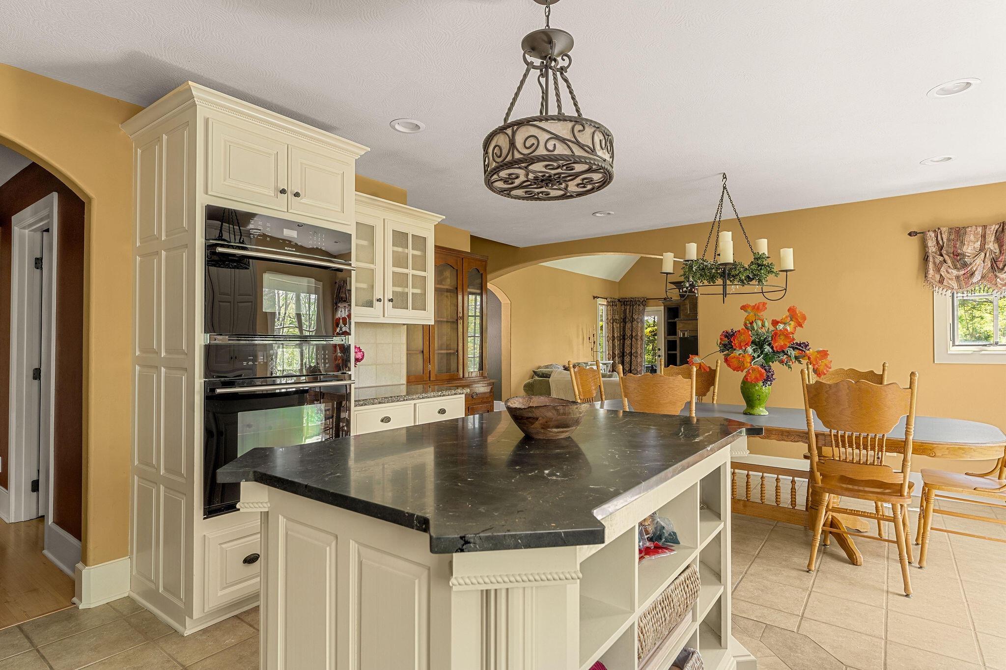 966 Bear Creek Road Property Photo 17