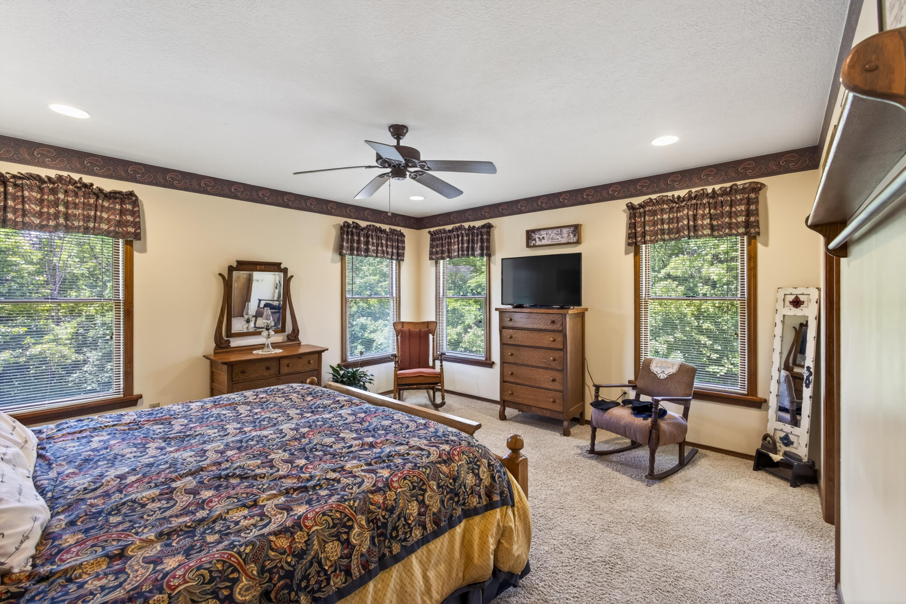 1424 Chadwick Road Property Photo 16