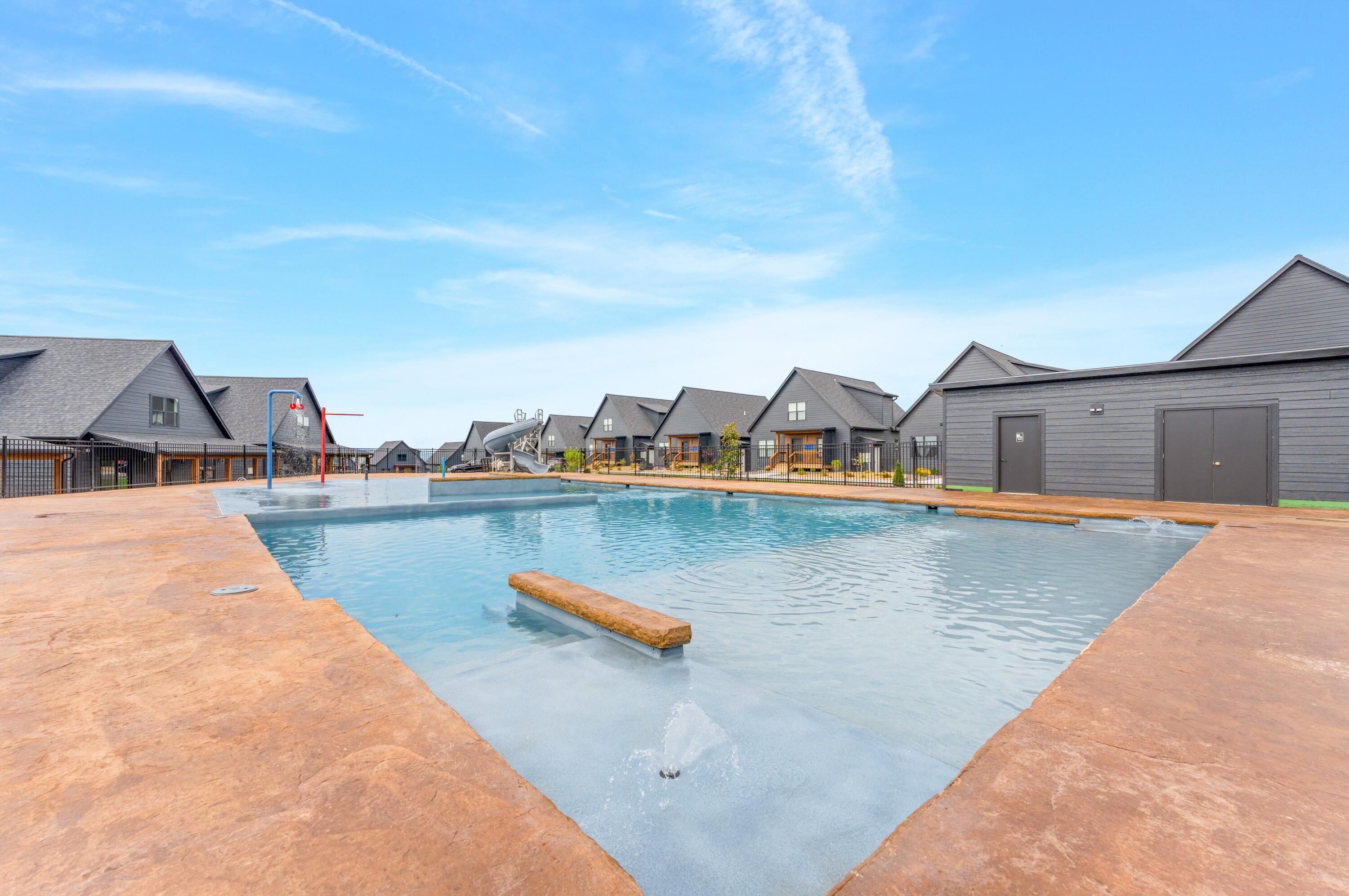 340 Poolside Pass 16 Property Photo 52
