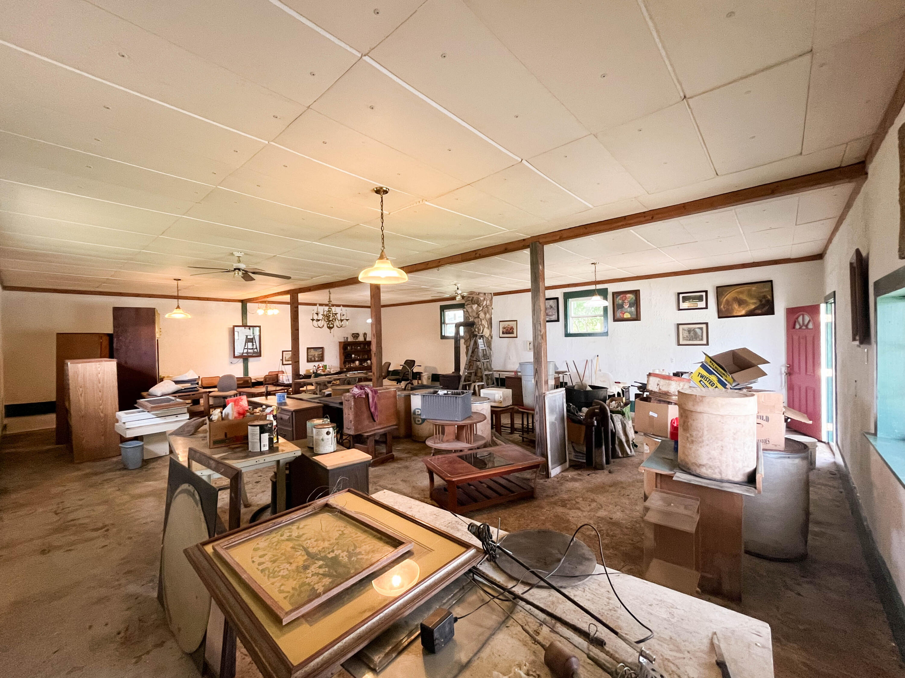 101 Luyster Street Property Photo 3