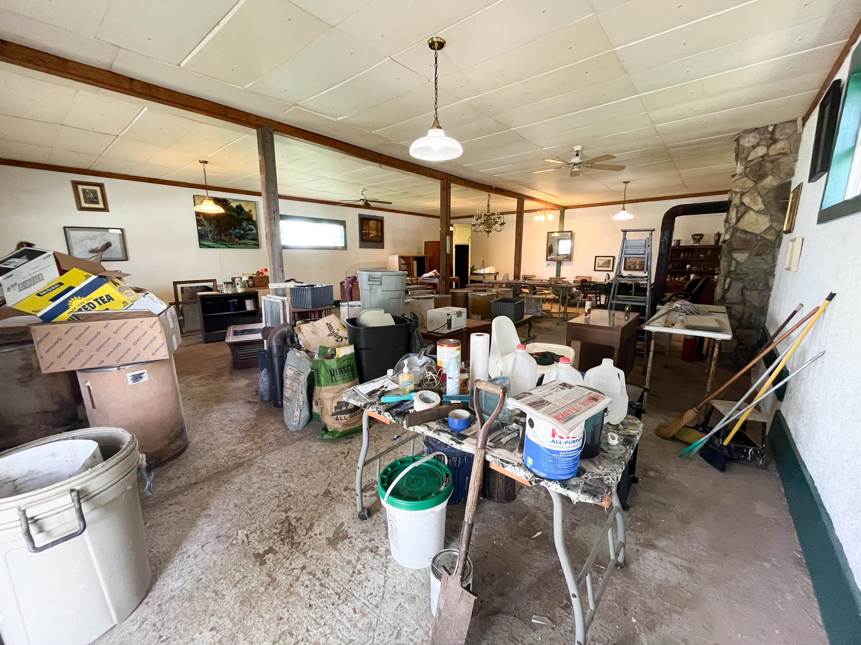 101 Luyster Street Property Photo 4