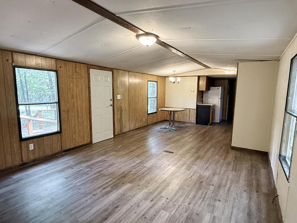 21707 Old Balltown Avenue Property Photo 15