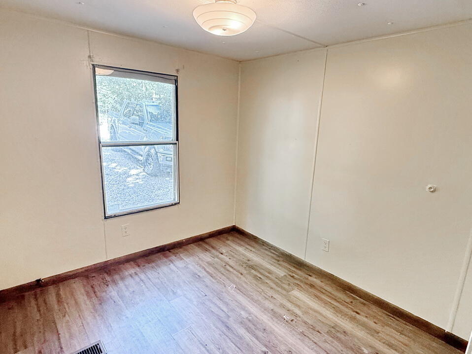 21707 Old Balltown Avenue Property Photo 19