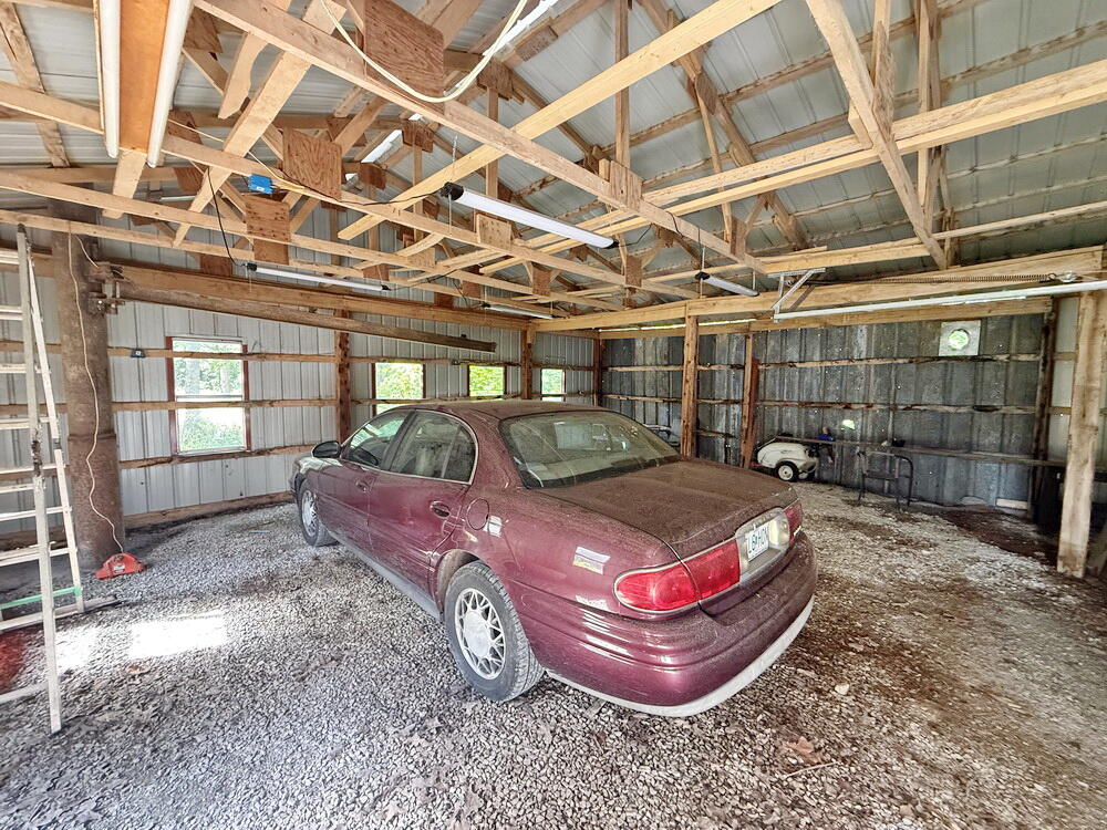 21707 Old Balltown Avenue Property Photo 27