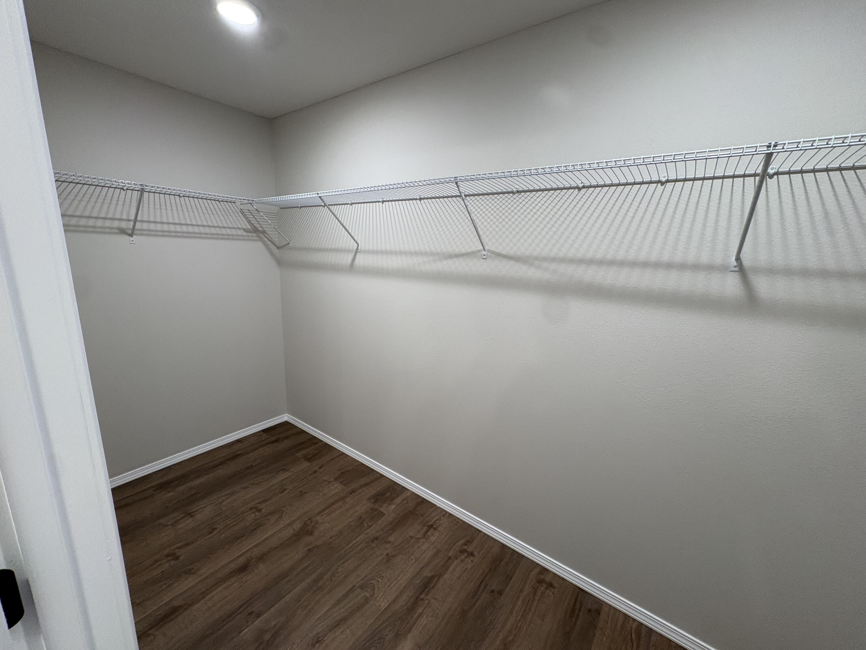 414 North Cherokee Trail Property Photo 6